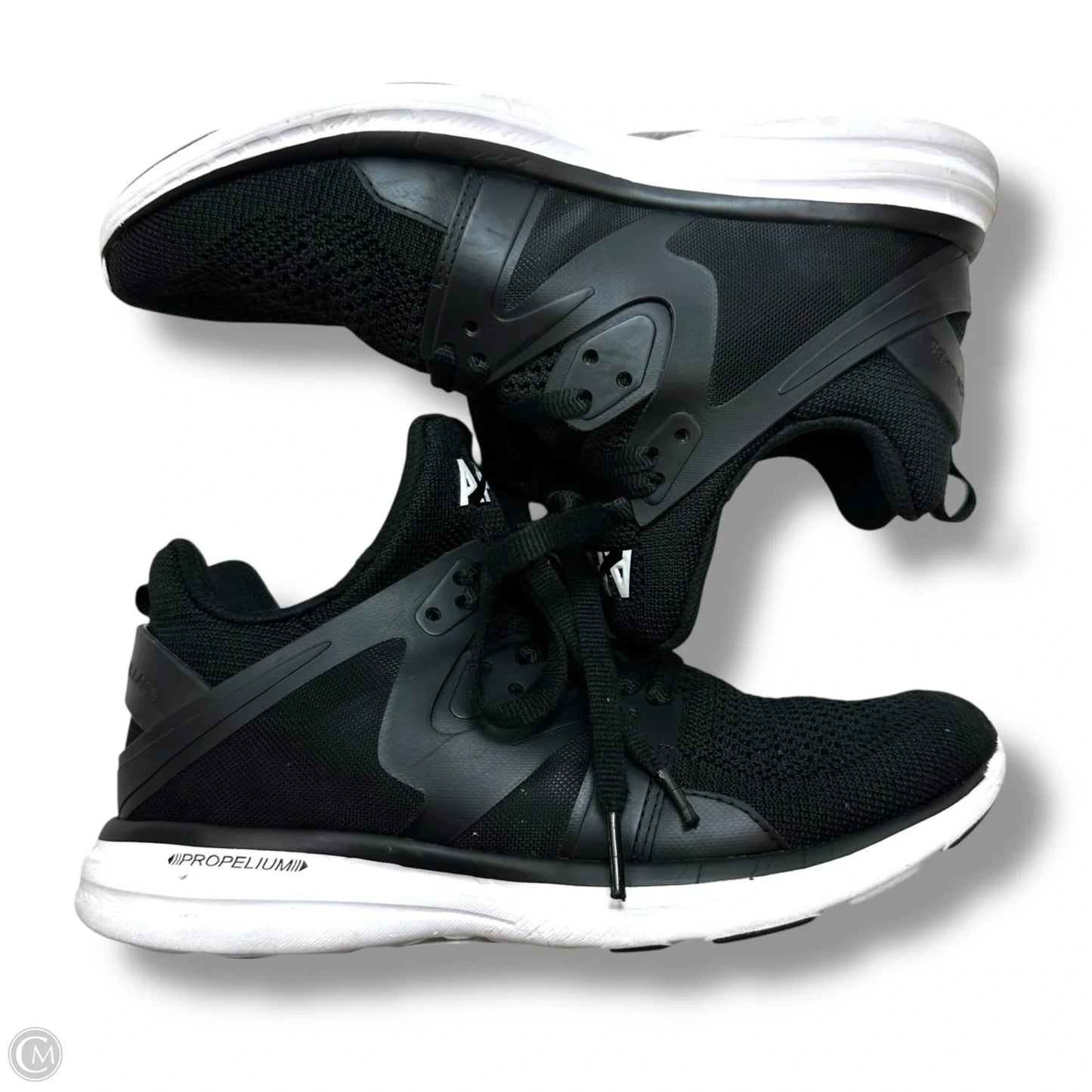 Shoes Sneakers By APL In Black, Size: 8