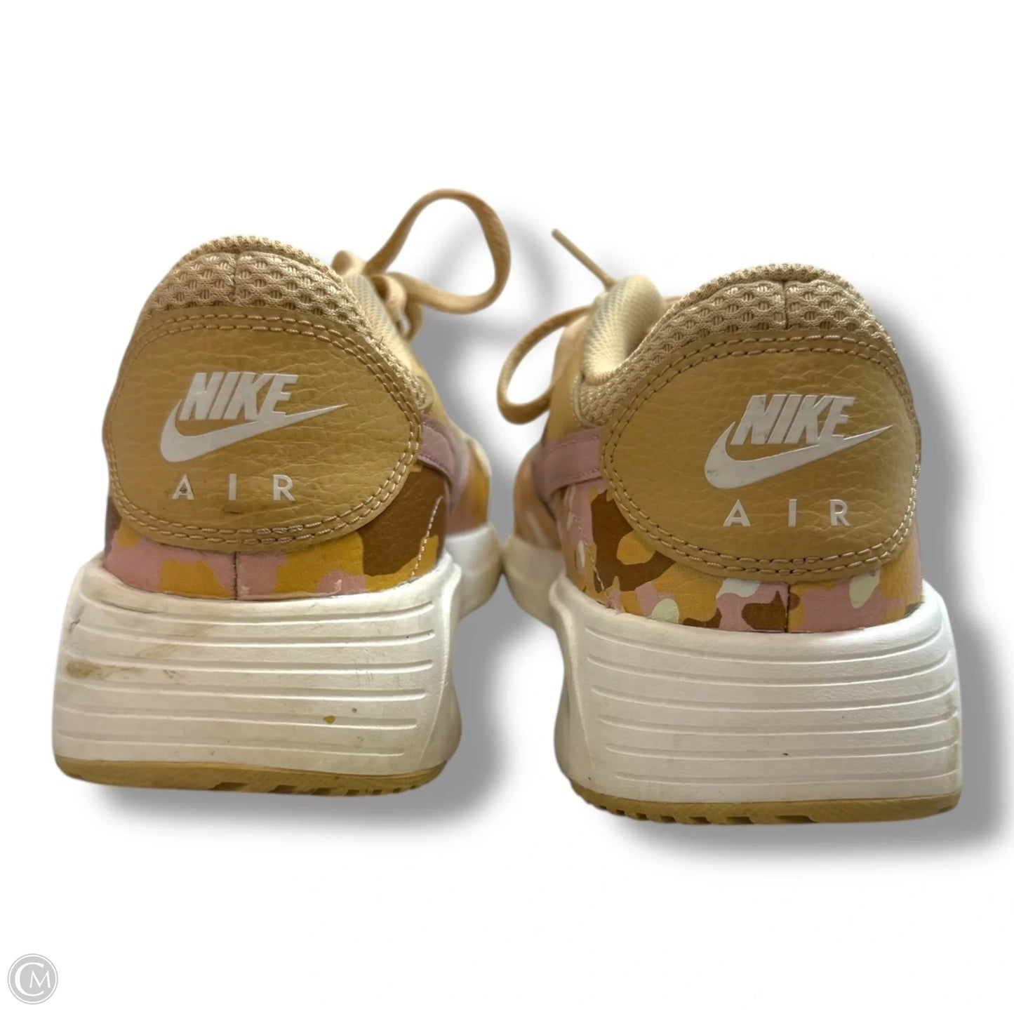 Shoes Sneakers By Nike Apparel In Tan, Size: 9.5