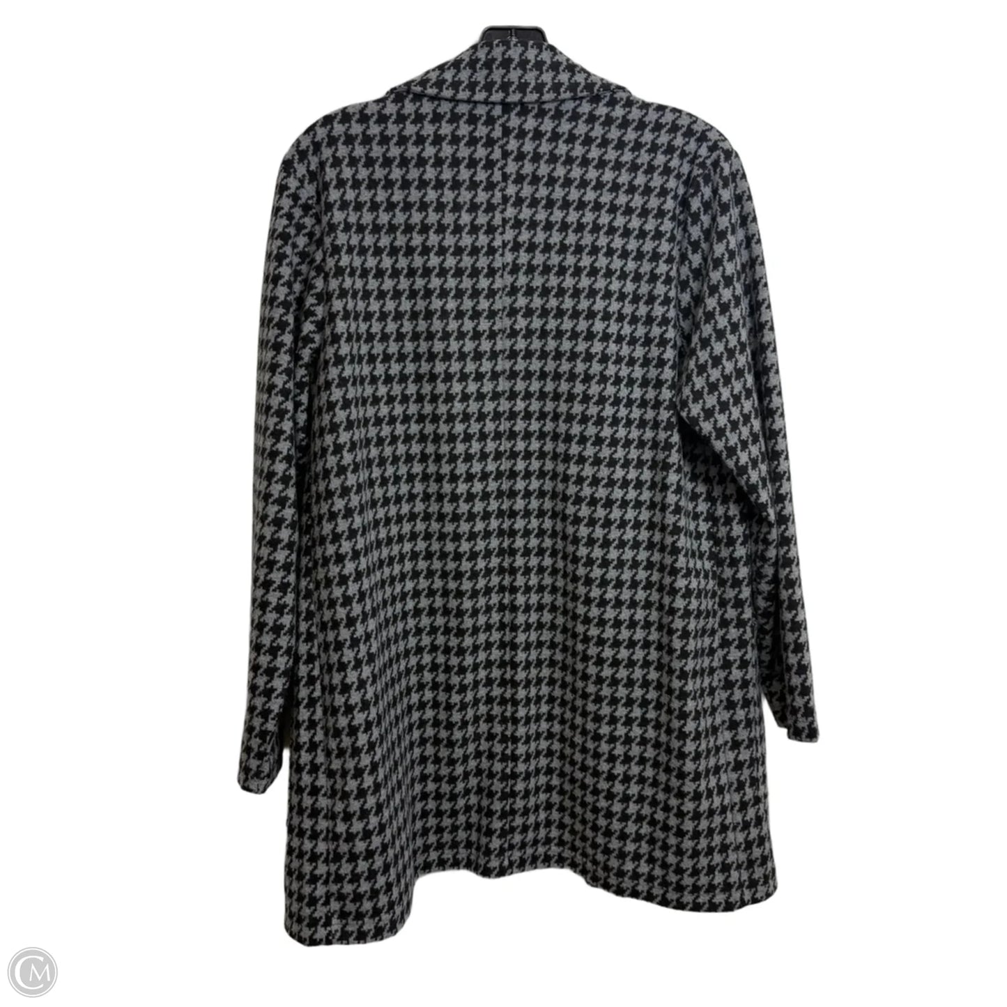 Cardigan By Clothes Mentor In Chevron Pattern, Size: S