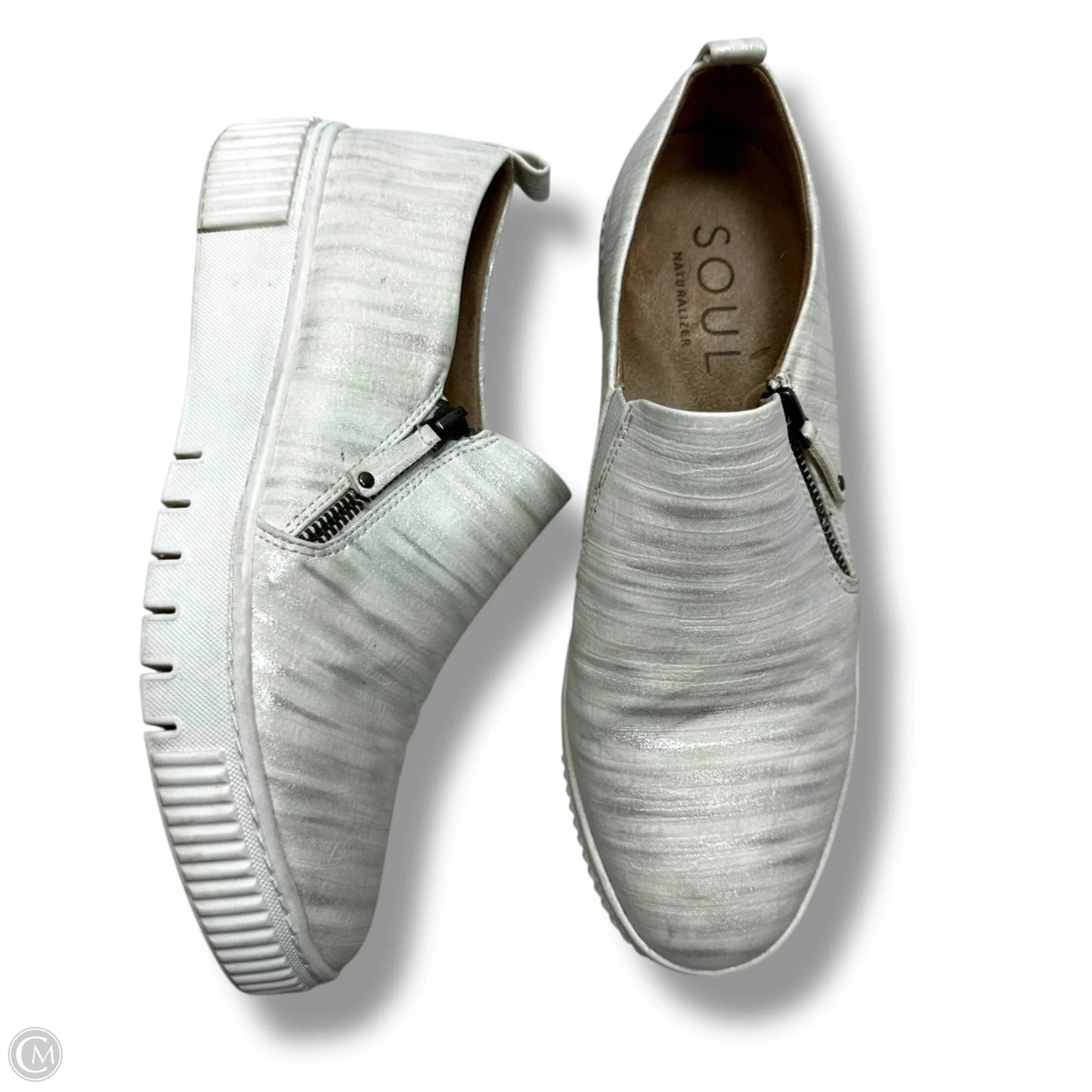 Shoes Flats By Natural Soul In White, Size: 8