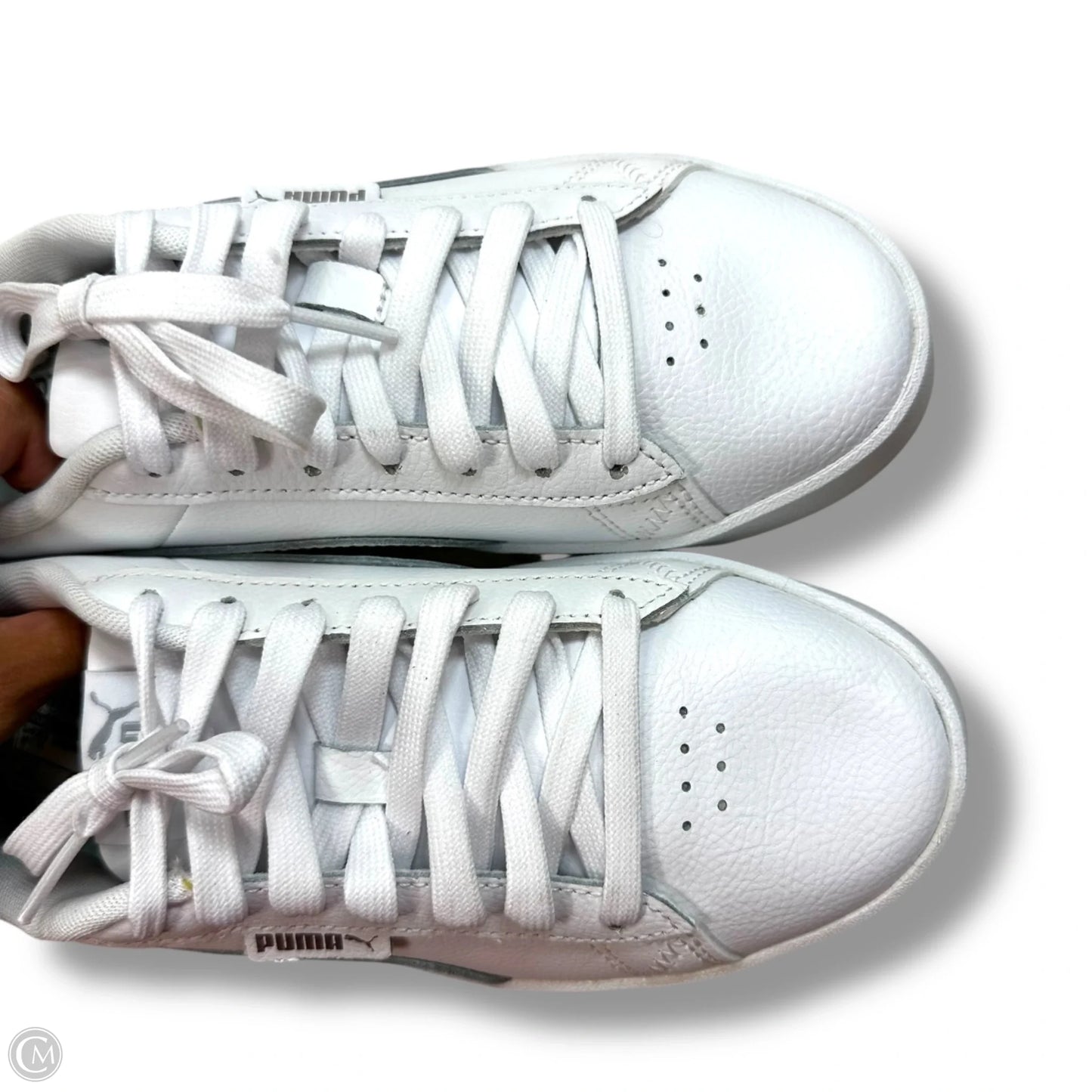 Shoes Sneakers By Puma In White, Size: 7