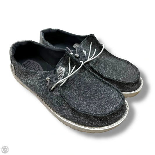 Shoes Flats By Hey Dude In Silver, Size: 7