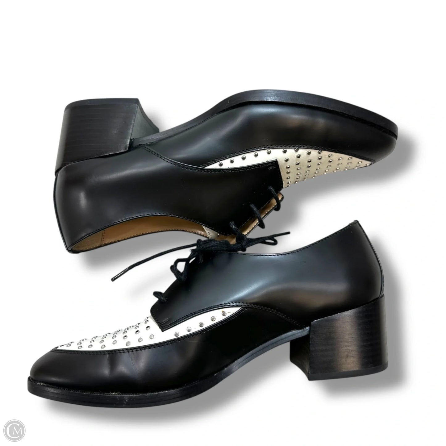 Shoes Flats By Banana Republic In Black & White, Size: 8.5