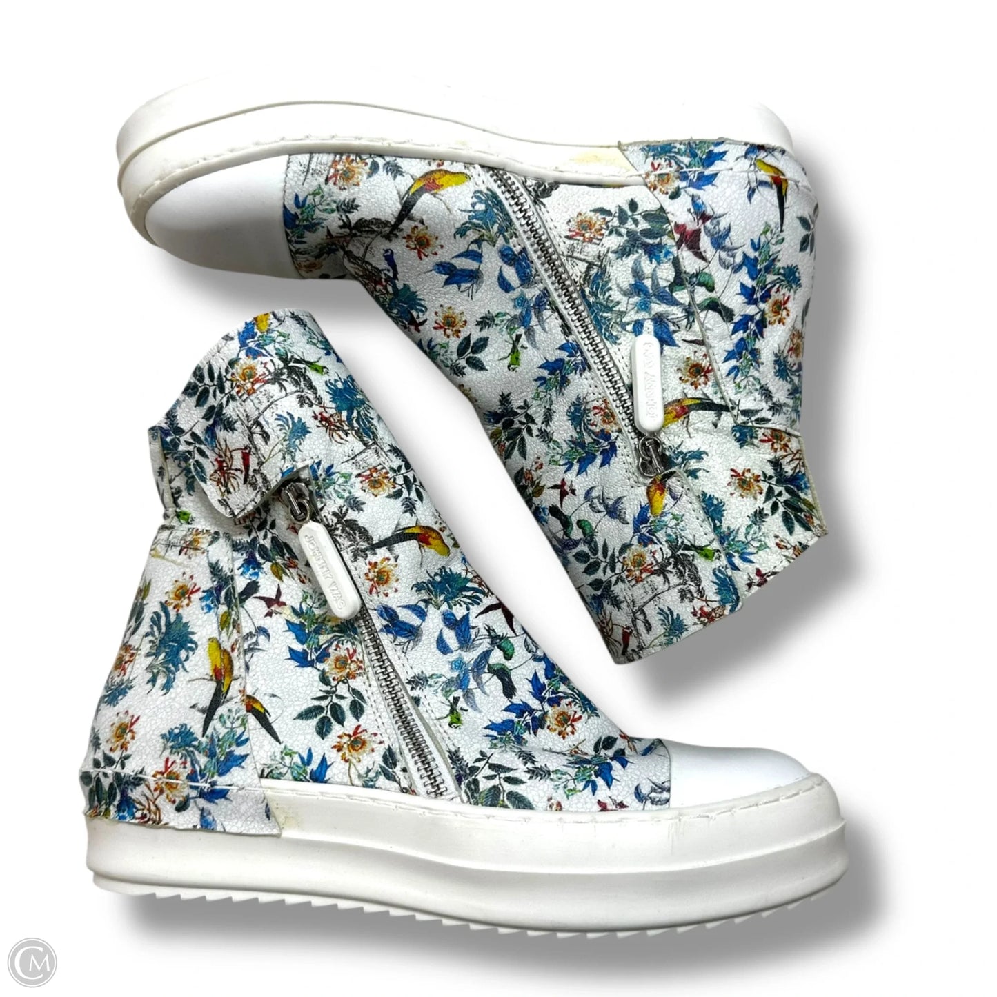 Shoes Sneakers By Johnny Was In Multi-colored, Size: 7