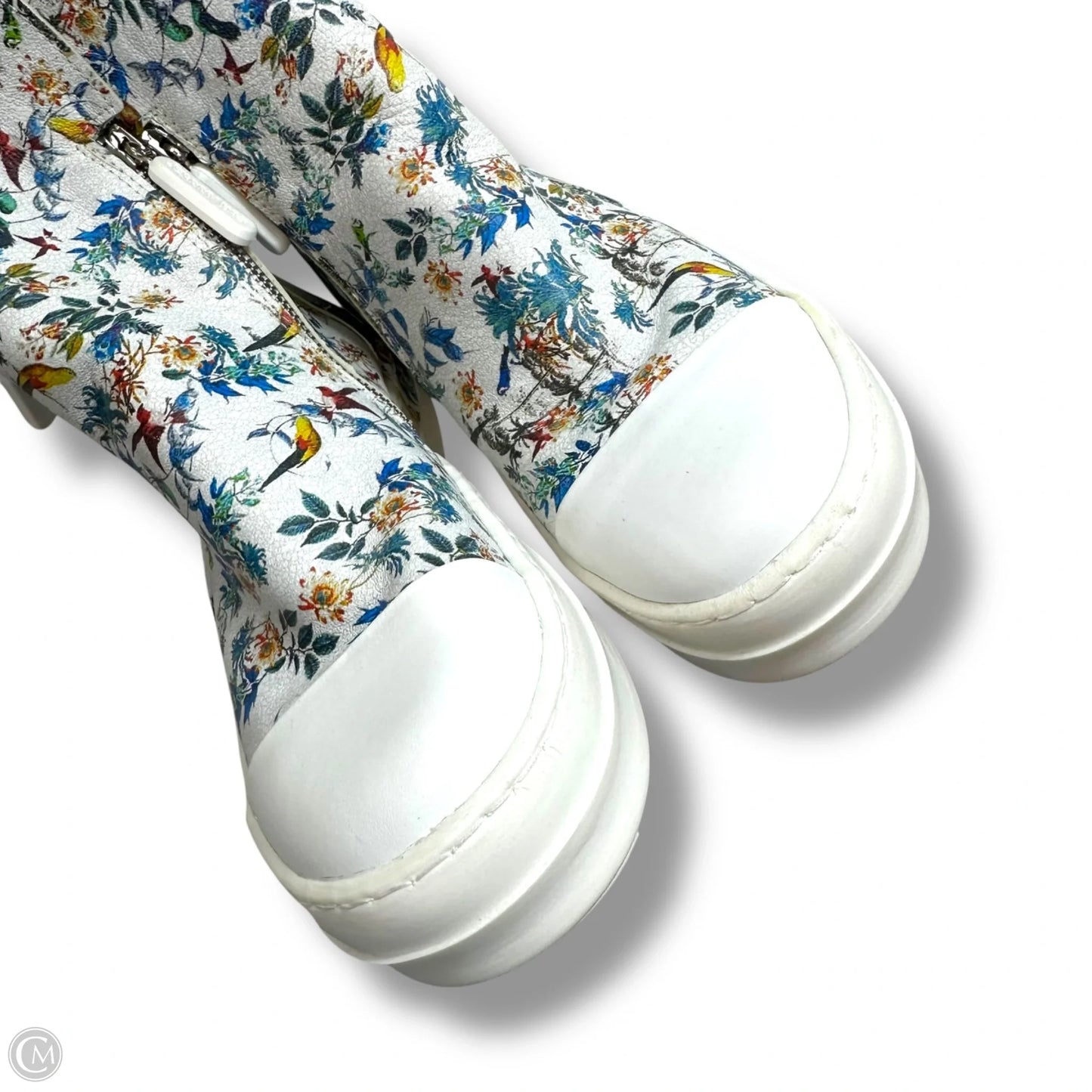 Shoes Sneakers By Johnny Was In Multi-colored, Size: 7
