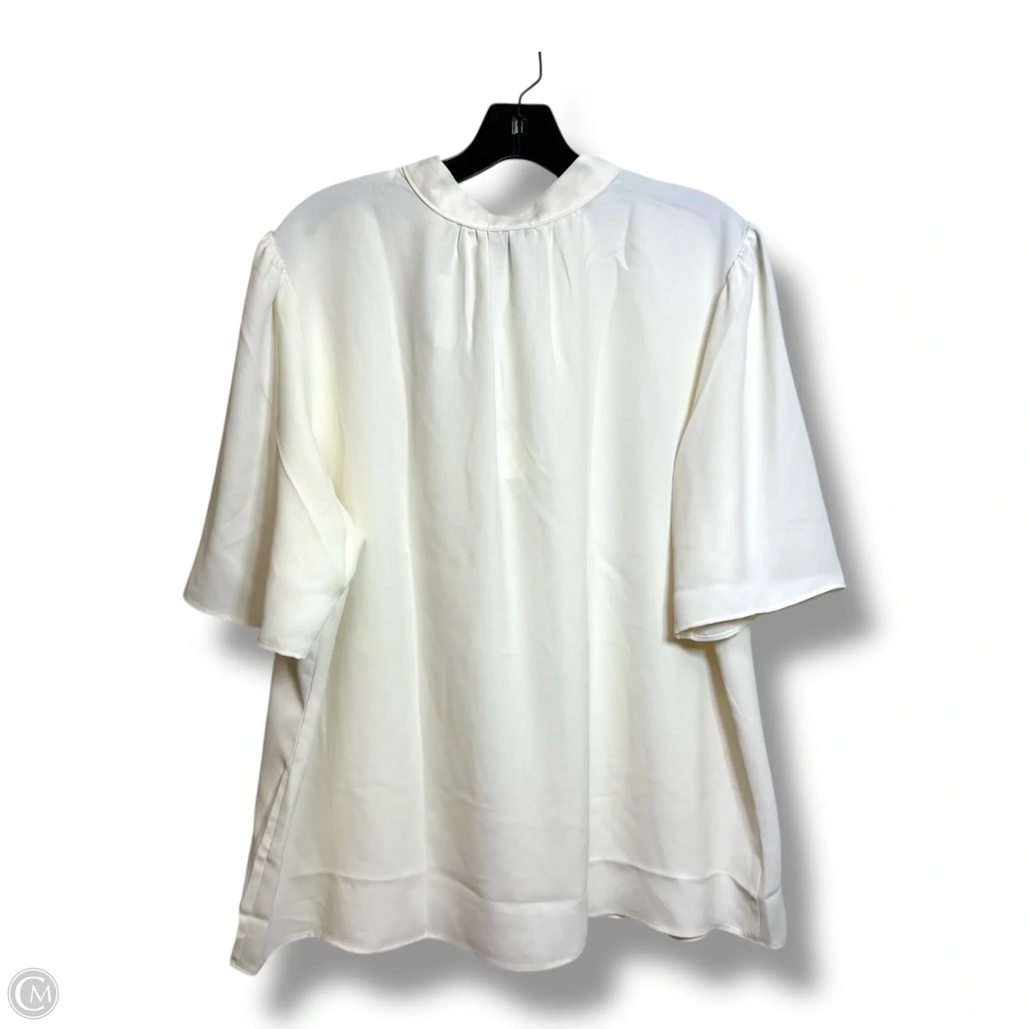 Top Short Sleeve By Ann Taylor In Ivory, Size: Xl