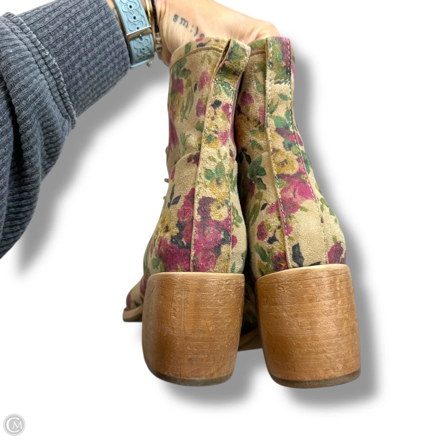 Boots Designer By Patricia Nash In Floral Print, Size: 9.5
