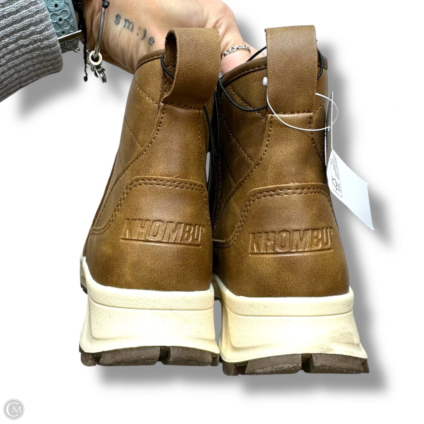 Boots Ankle Flats By Khombu In Brown, Size: 6