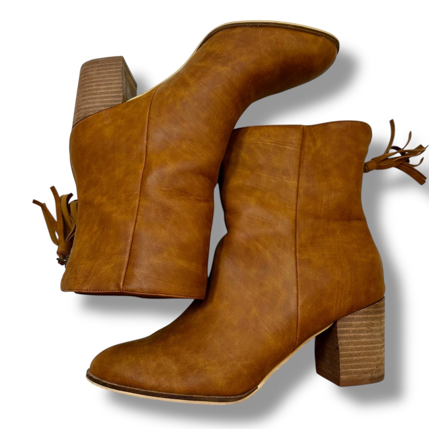 Boots Ankle Heels By Clothes Mentor In Tan, Size: 10