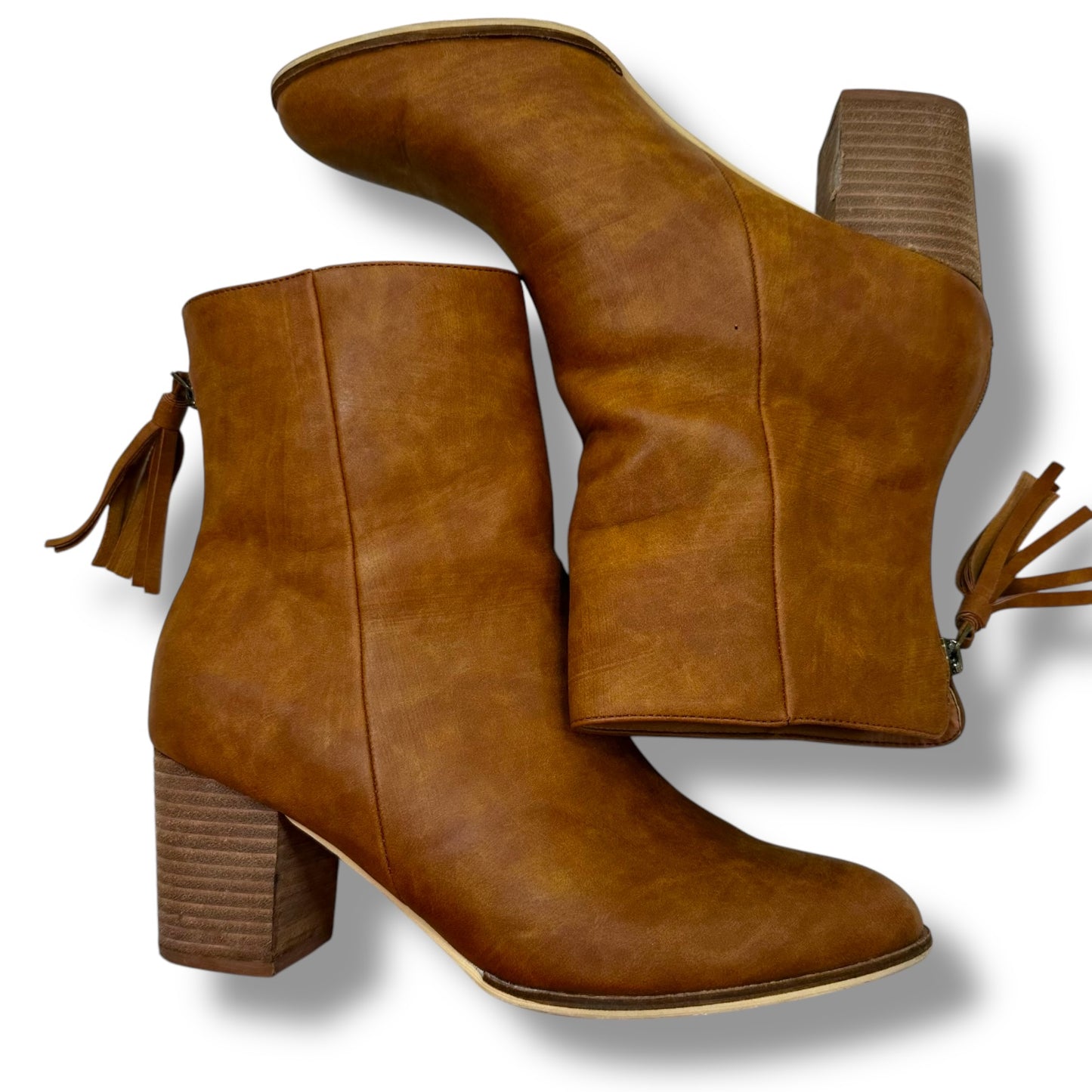Boots Ankle Heels By Clothes Mentor In Tan, Size: 10