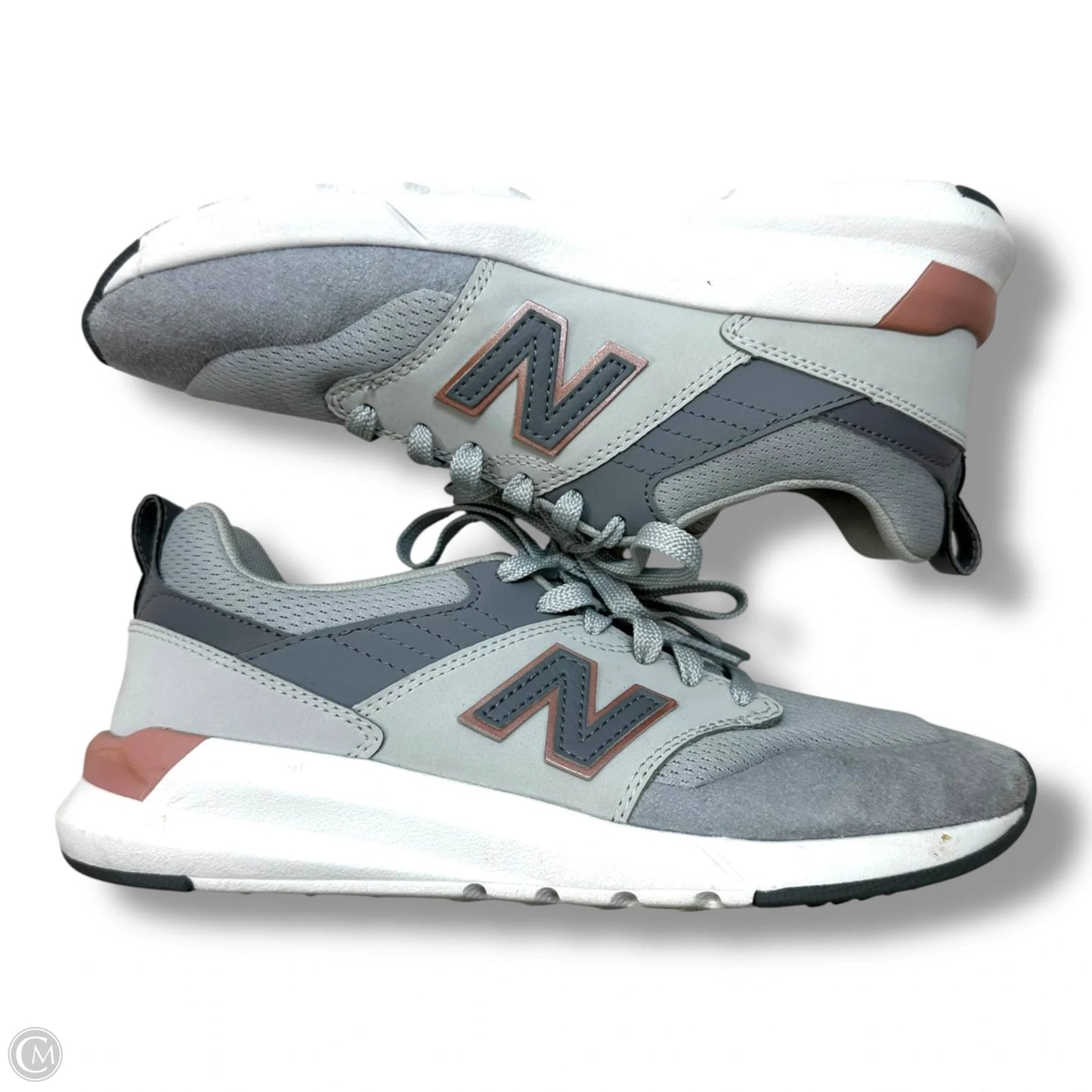 Shoes Sneakers By New Balance In Grey, Size: 8