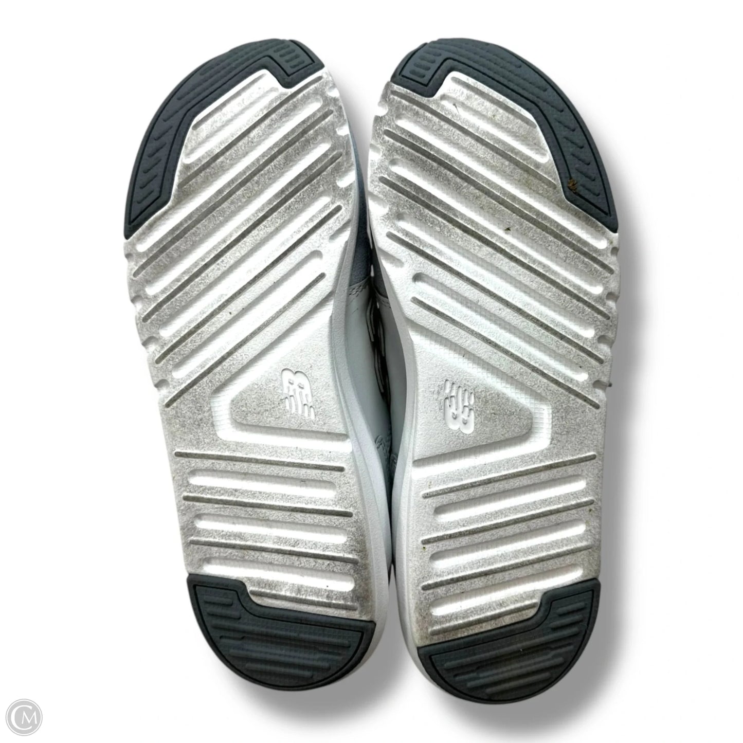 Shoes Sneakers By New Balance In Grey, Size: 8