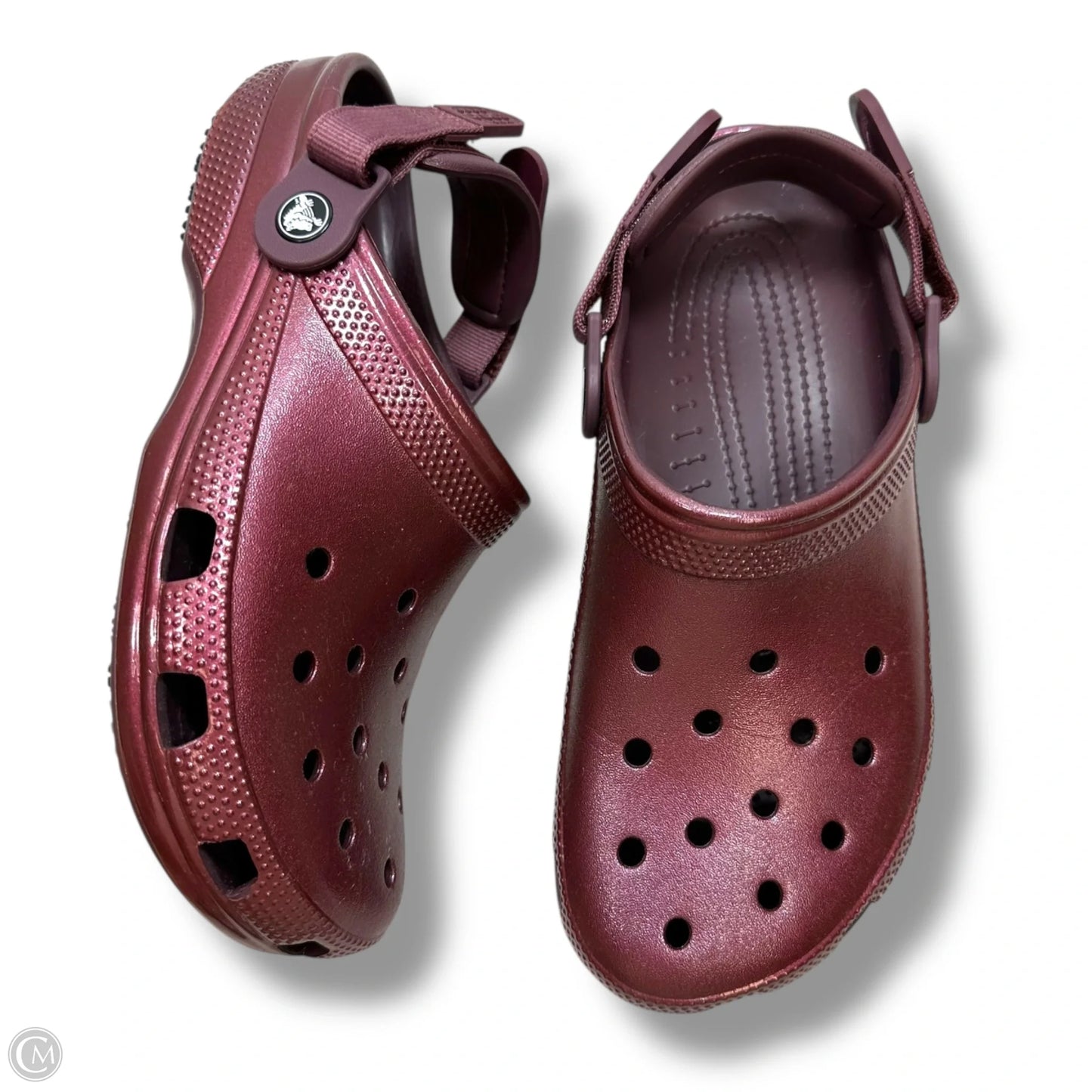 Sandals Flats By Crocs In Maroon, Size: 10