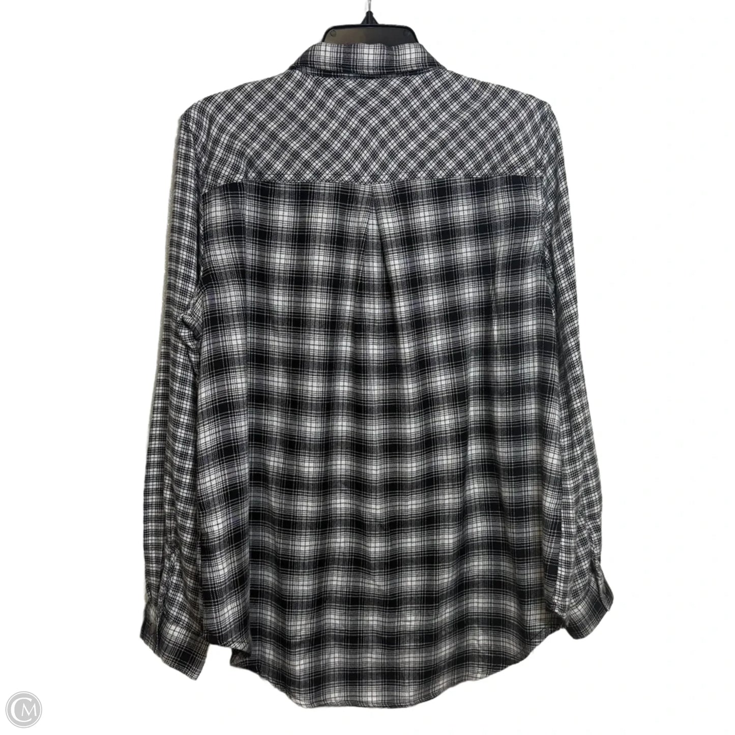 Top Long Sleeve By Maurices In Plaid Pattern, Size: L
