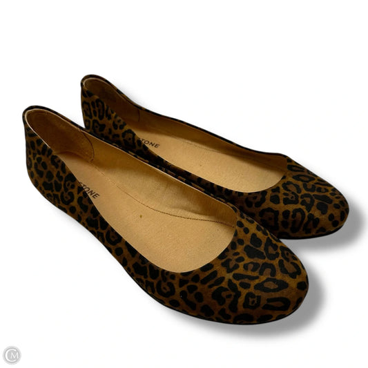 Shoes Flats By Clothes Mentor In Animal Print, Size: 11