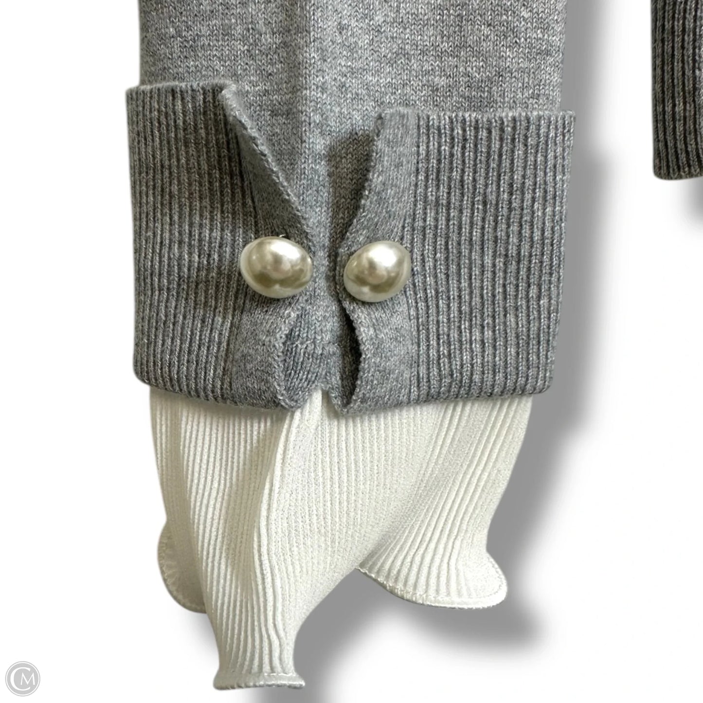 Top Long Sleeve By Cece In Grey & White, Size: S