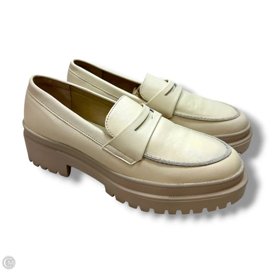 Leather Shoes loafers Flats By Patina In Beige, Size: 9.5
