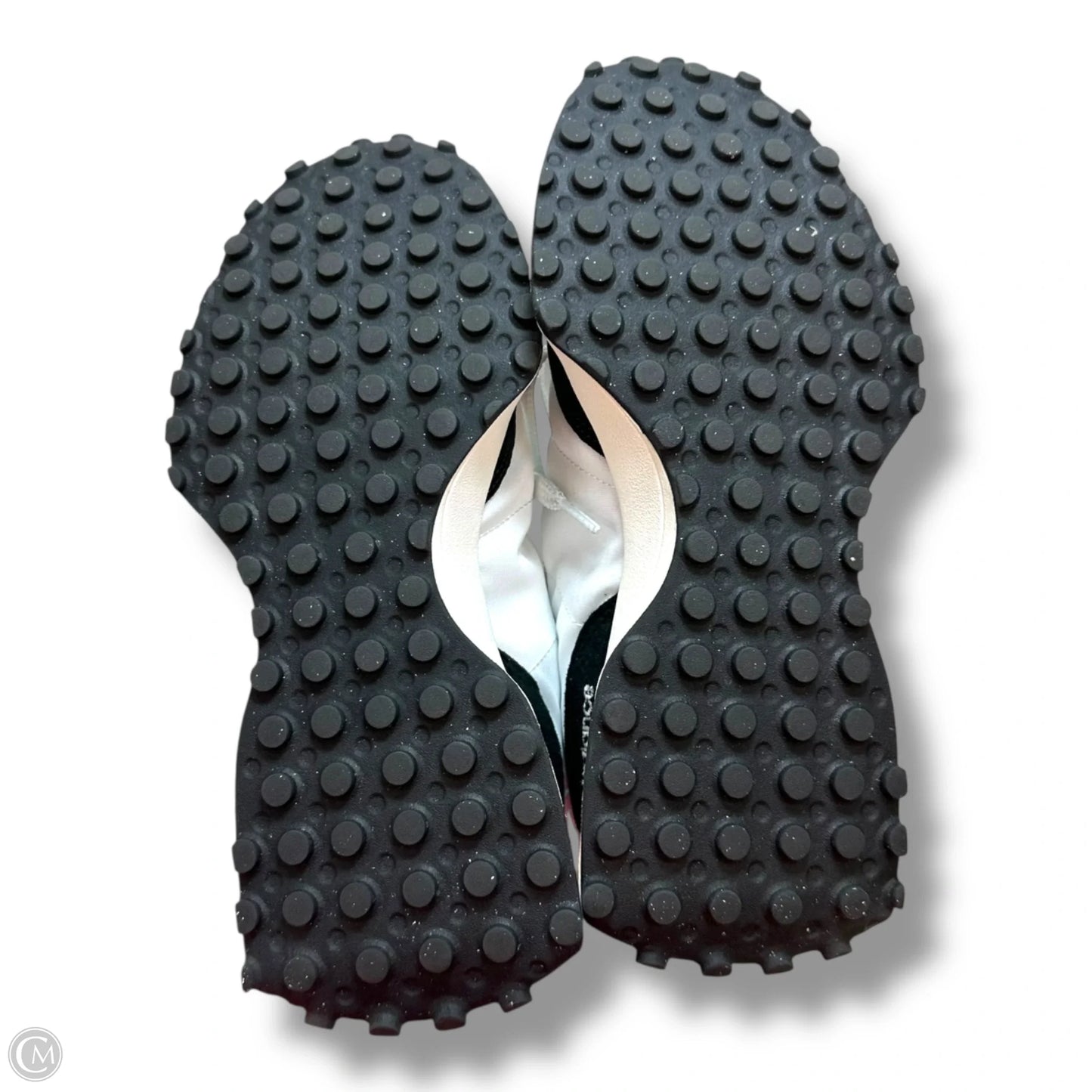 Shoes Sneakers By New Balance In Black & White, Size: 7.5