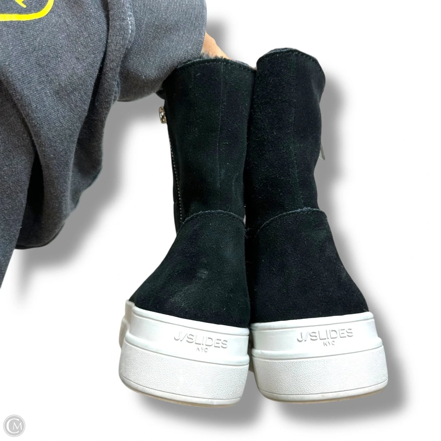 Boots Ankle Flats By Clothes Mentor In Black, Size: 8