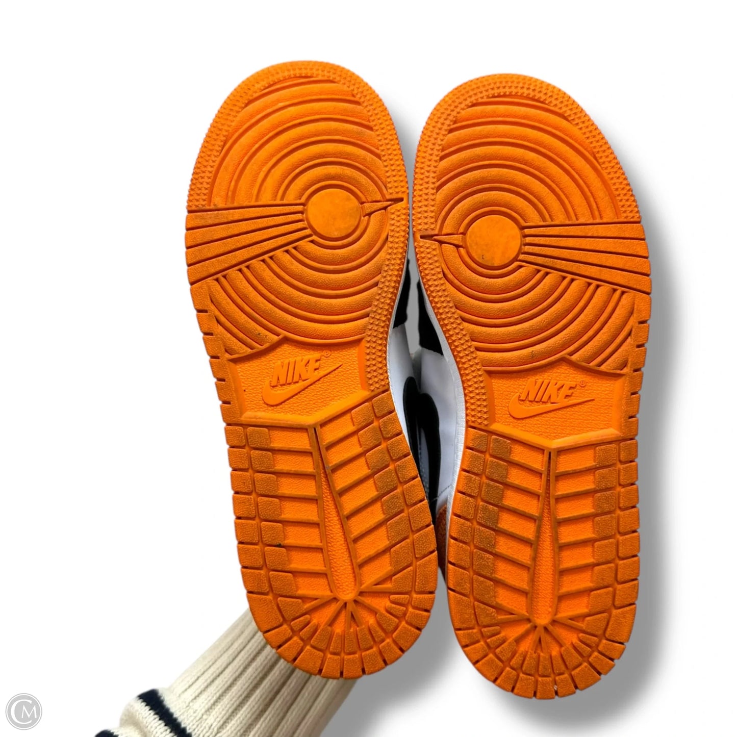 Shoes Athletic By Nike In Floral Print, Size: 6Youth /7.5 Women’s