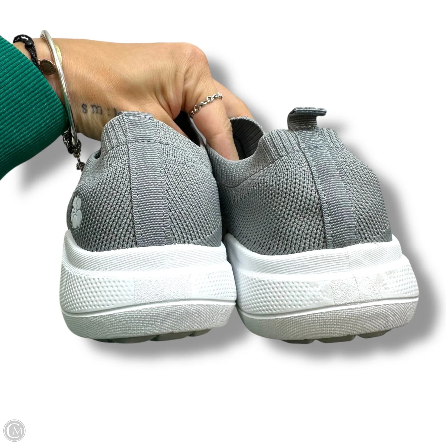 Golf Shoes Athletic By Tommy Bahama In Grey, Size: 8