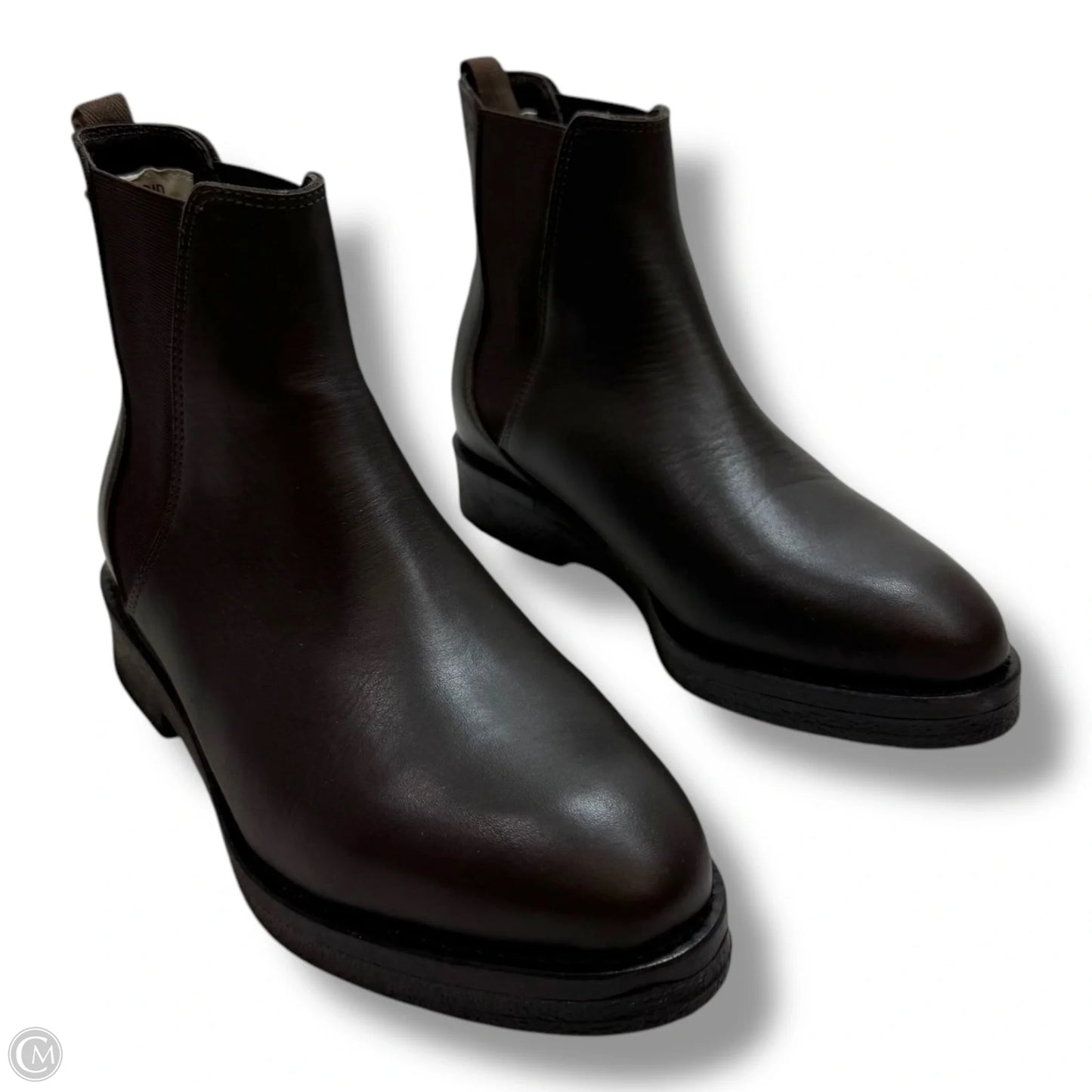 Boots Ankle Flats By Clothes Mentor In Brown