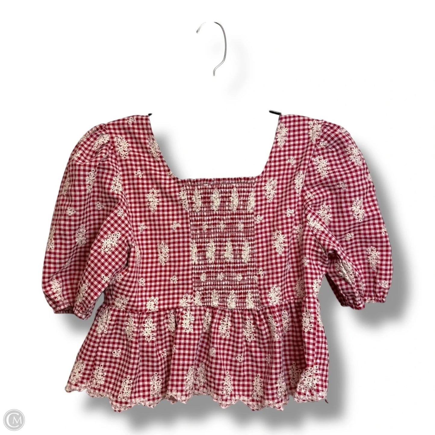 Top Short Sleeve By Clothes Mentor In Red, Size: M