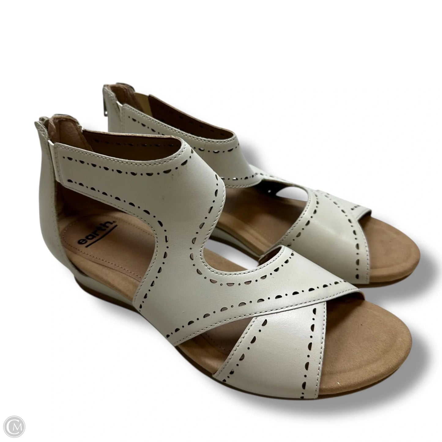 Sandals Flats By Earth In Beige, Size: 9