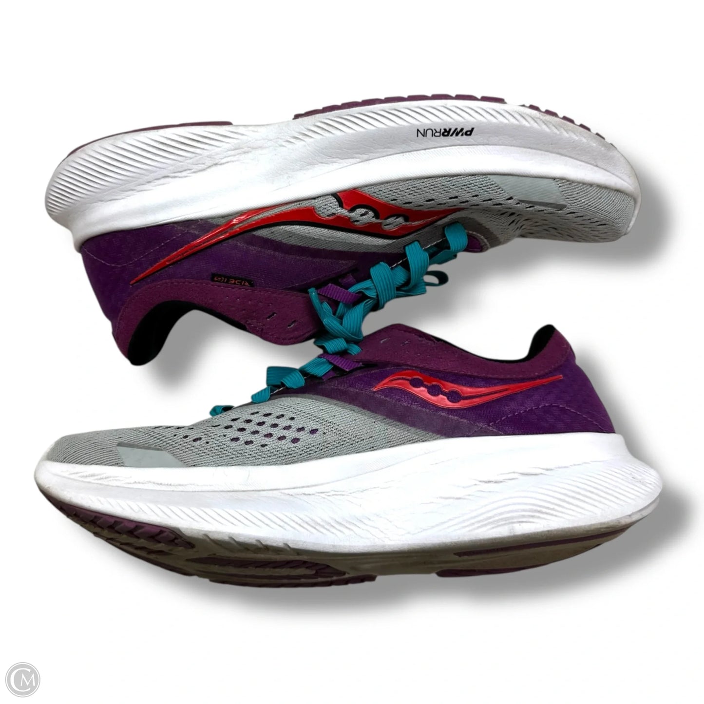 Shoes Sneakers By Saucony In Grey, Size: 7