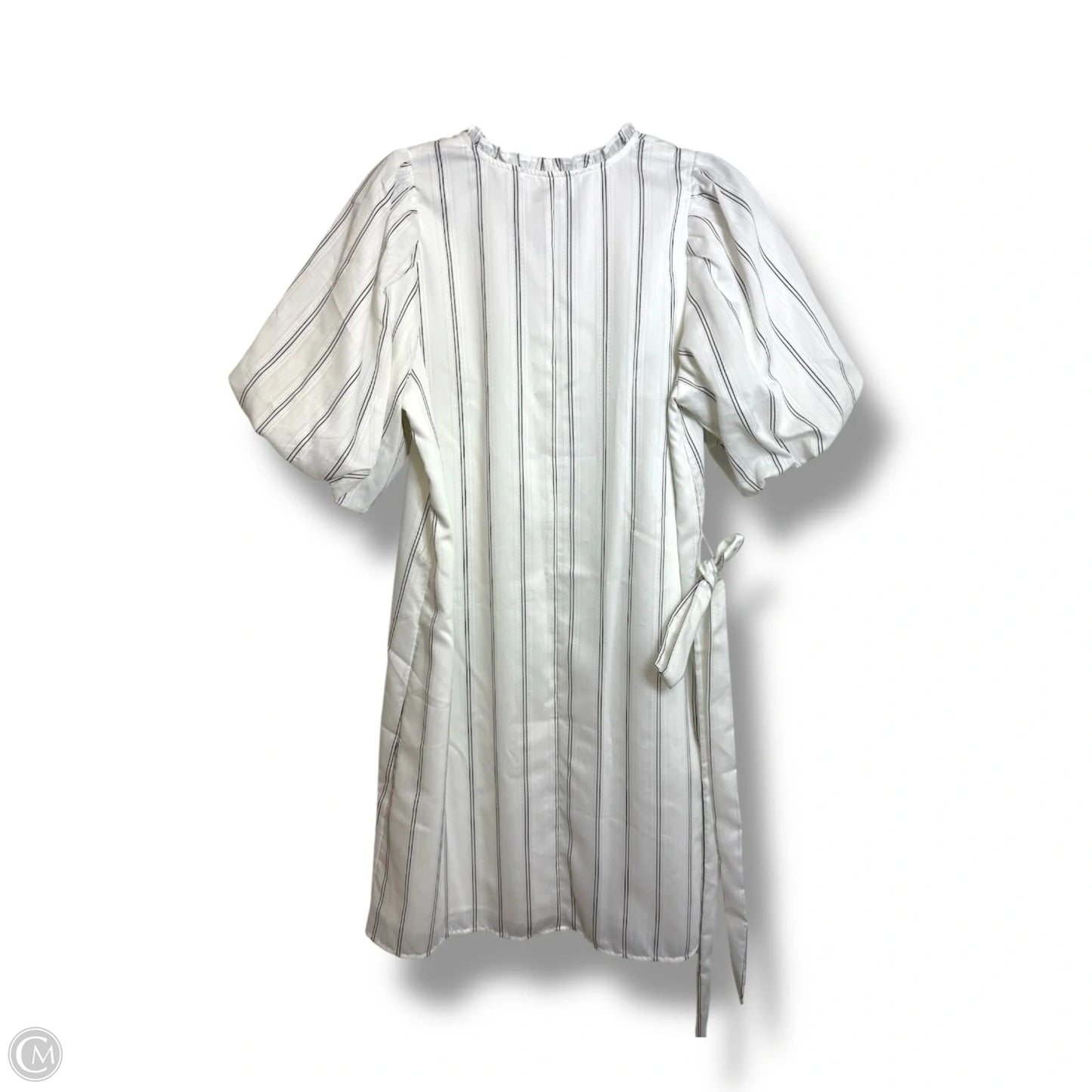 Dress Casual Short By Ann Taylor In White, Size: S