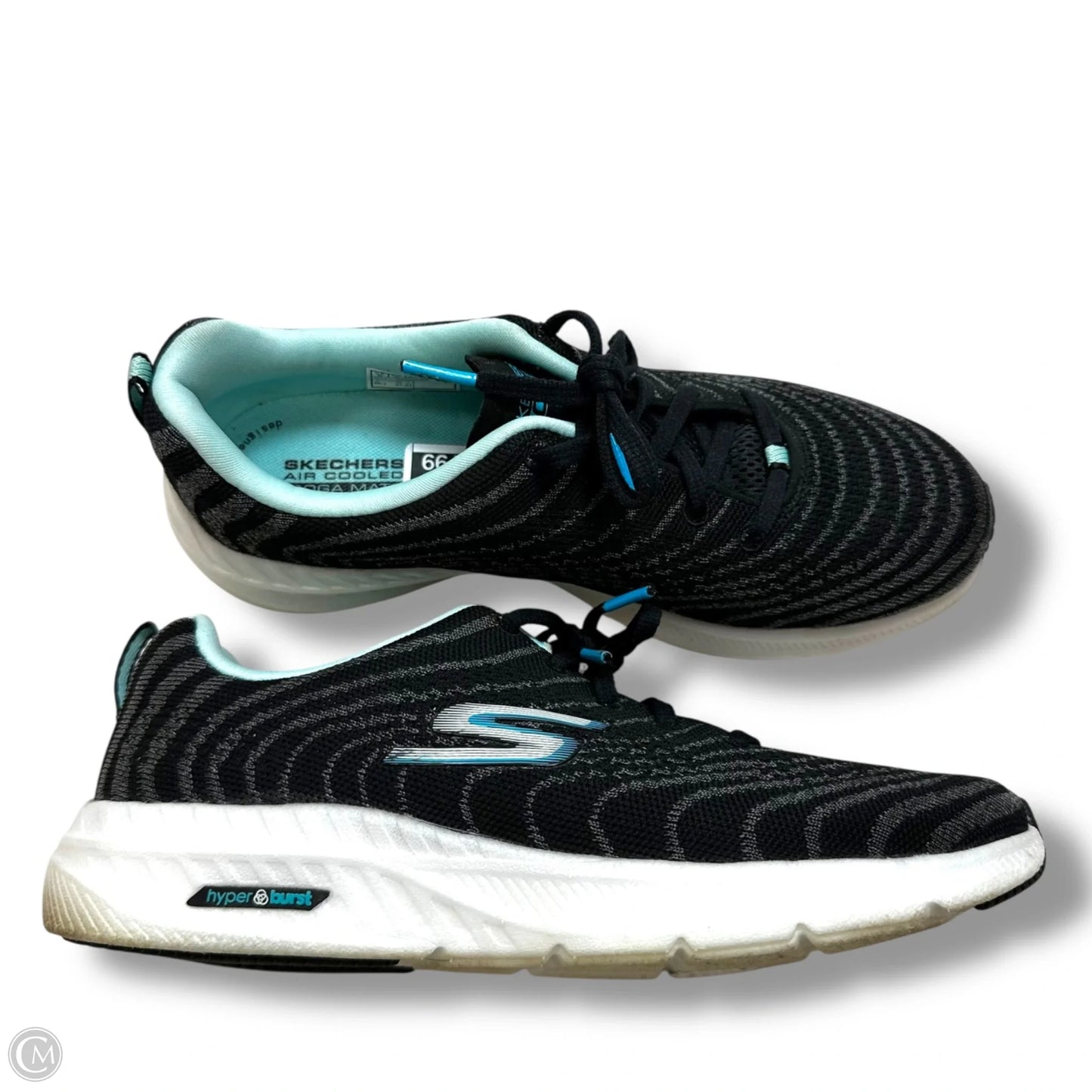 Shoes Sneakers By Skechers In Black, Size: 8