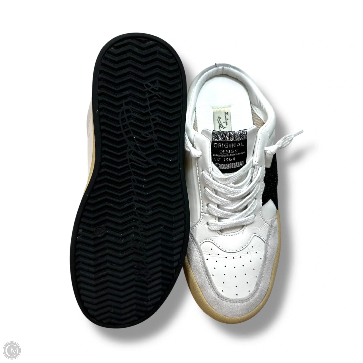 Shoes Sneakers By Vintage Havana In White, Size: 10