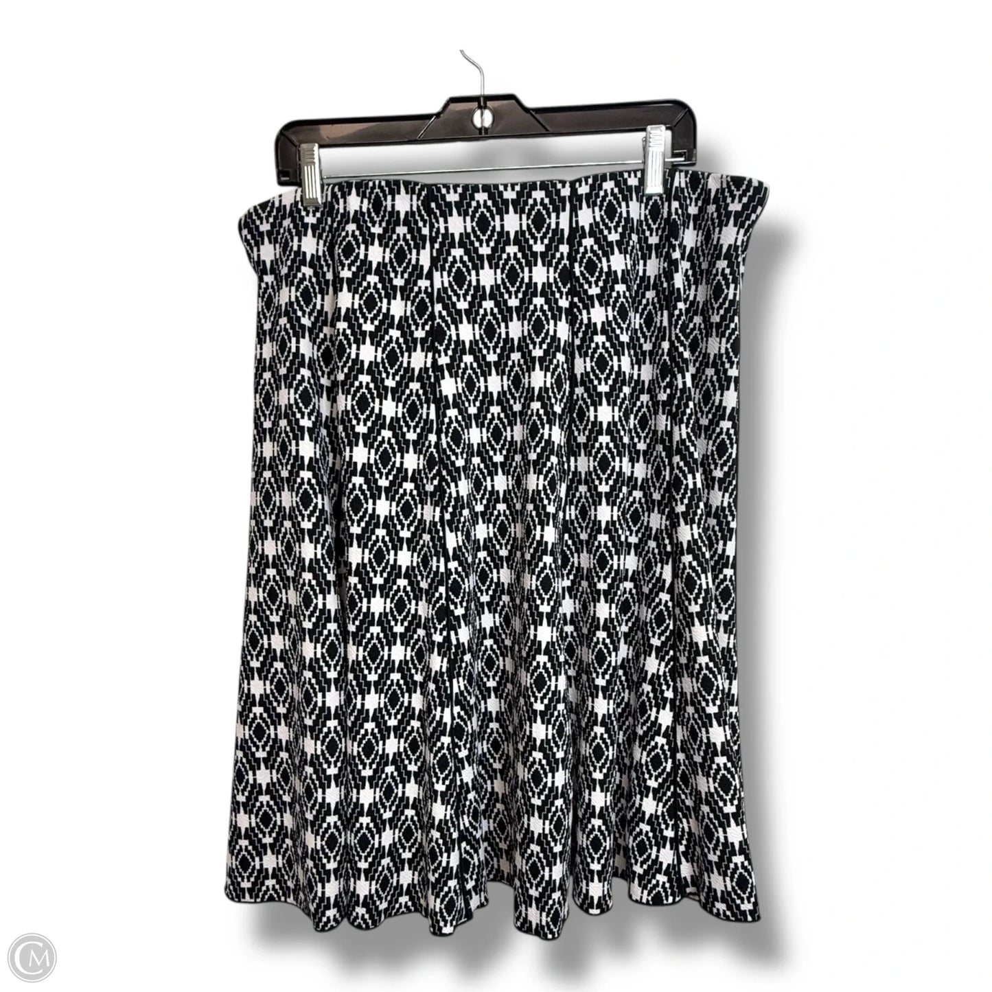 Skirt Mini & Short By Dressbarn In Black & White, Size: L