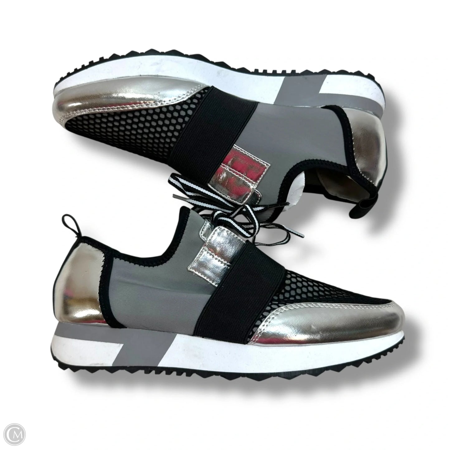 Shoes Sneakers By Steve Madden In Silver, Size: 8