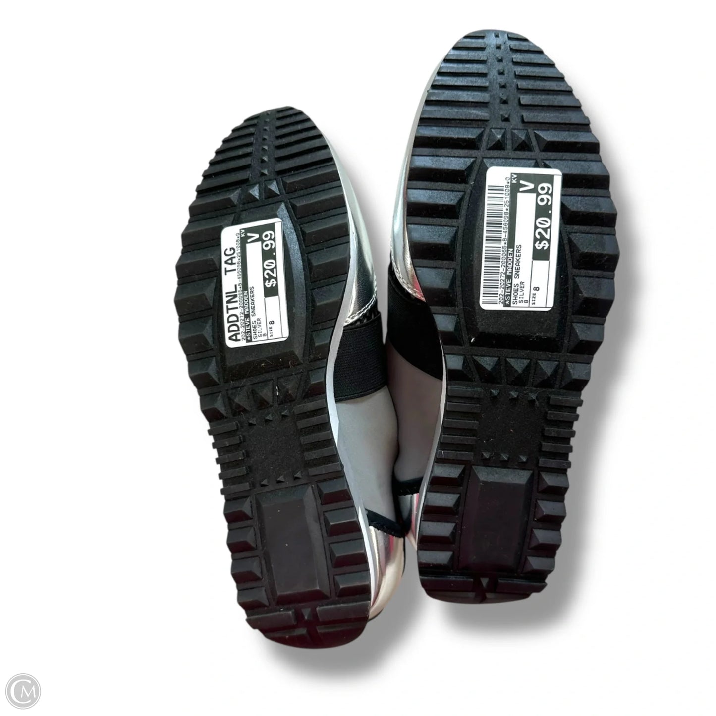 Shoes Sneakers By Steve Madden In Silver, Size: 8