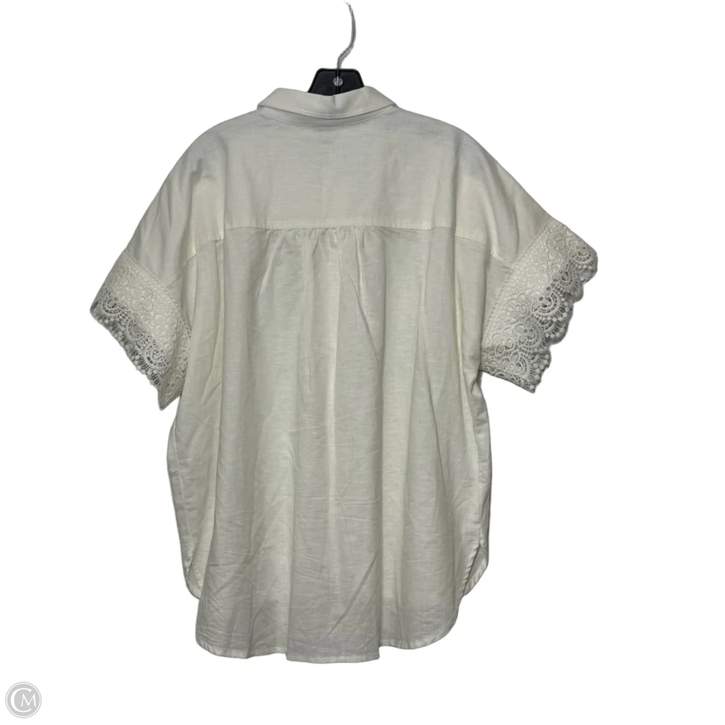 Top Short Sleeve By Clothes Mentor In White, Size: Xl