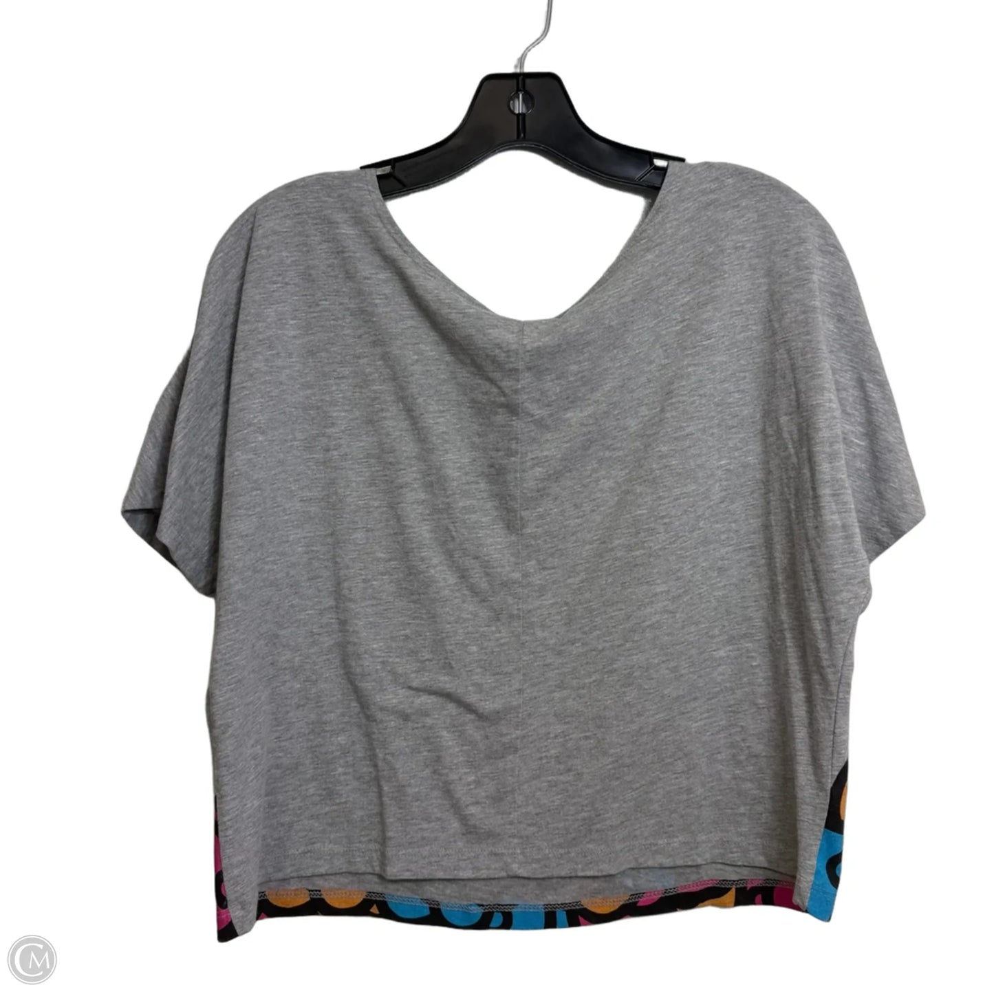 Top Short Sleeve By Clothes Mentor In Grey, Size: S