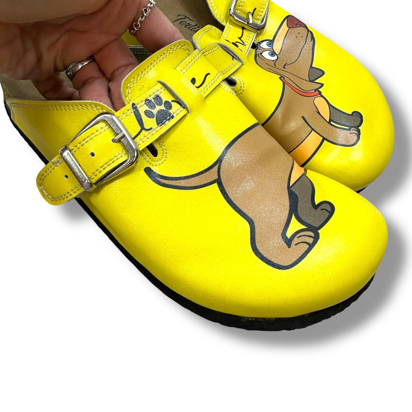 Shoes Flats By Clothes Mentor In Yellow, Size: 9