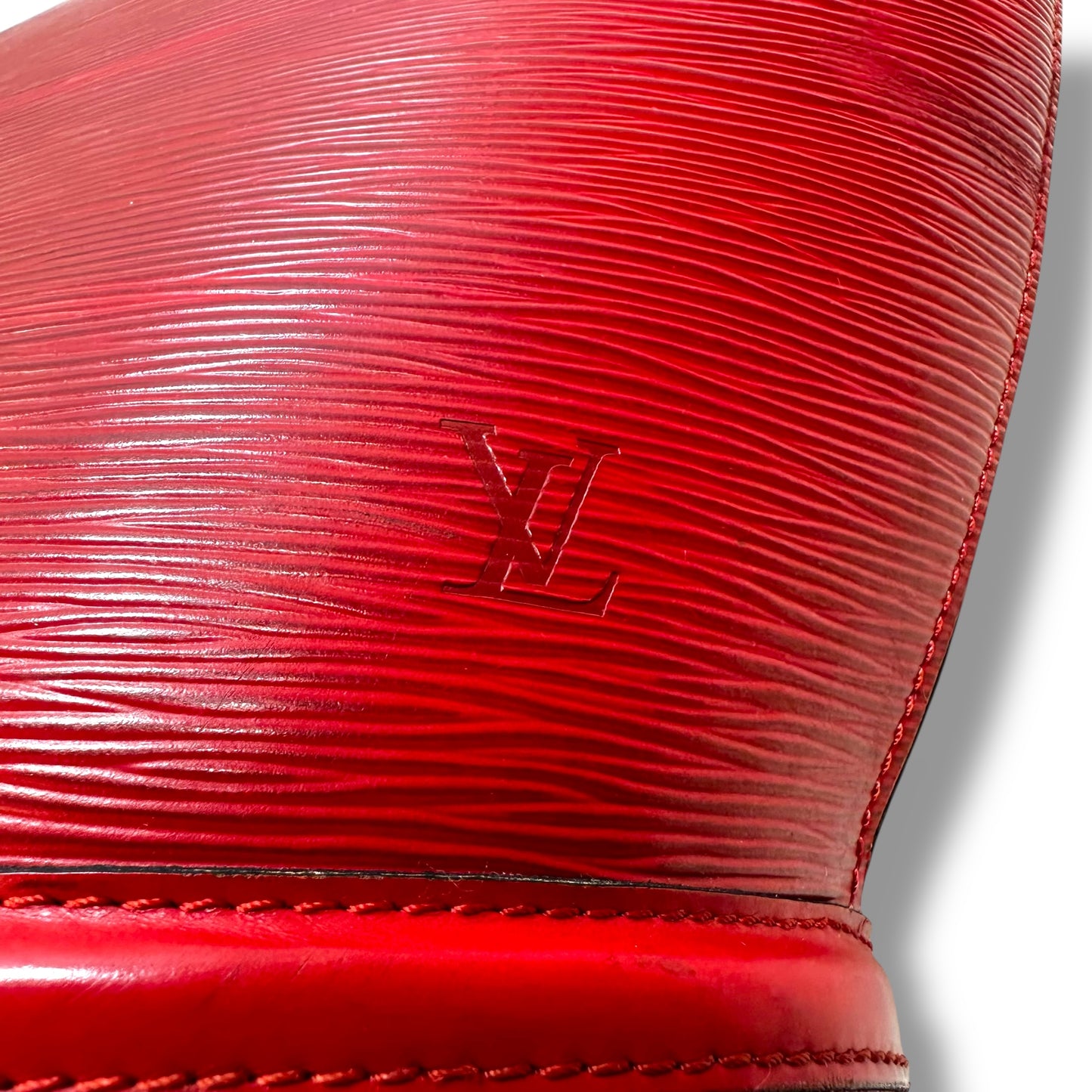 Epi leather Saint Jacques bag Handbag Luxury Designer By Louis Vuitton, Size: Large