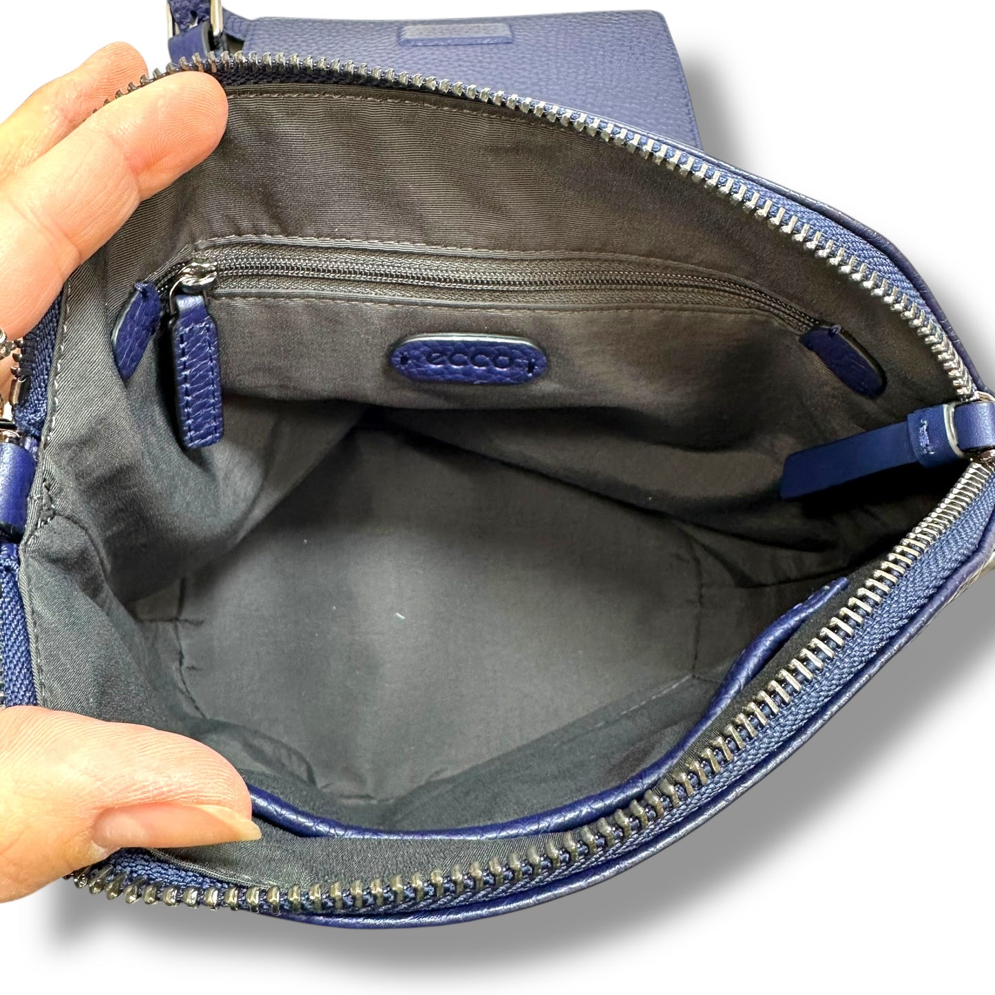 Crossbody Designer By Ecco, Size: Small