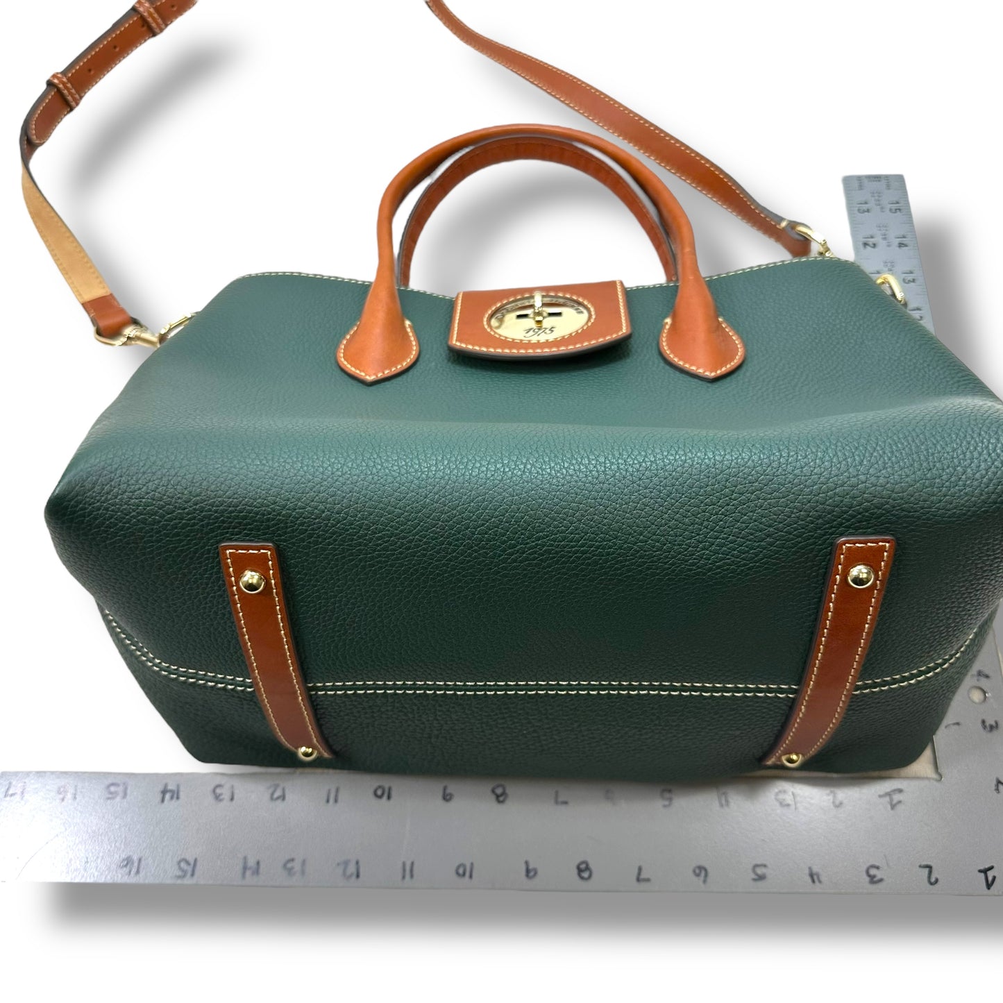 Pebble Turnlock Handle Tote 30 Handbag Designer By Dooney And Bourke, Size: Large