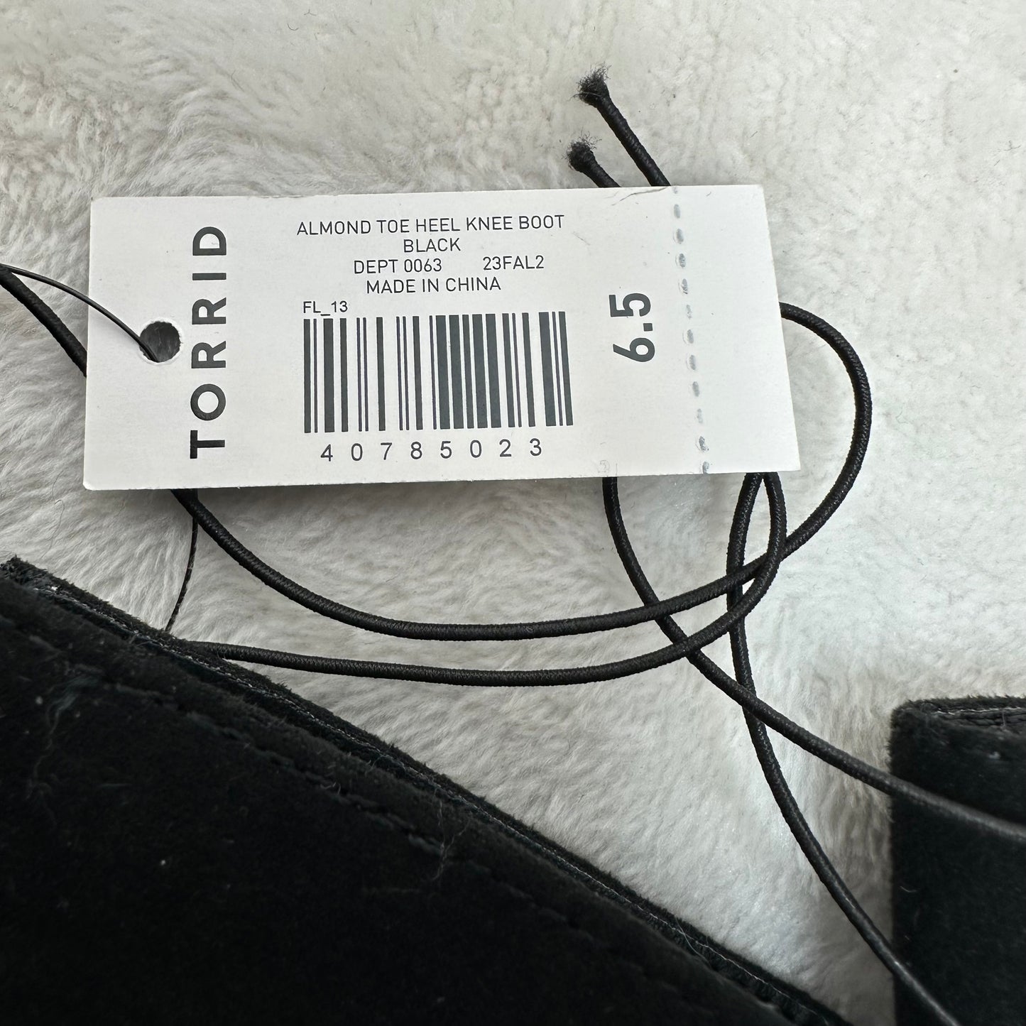 Boots Mid-calf Heels By Torrid In Black, Size: 6.5