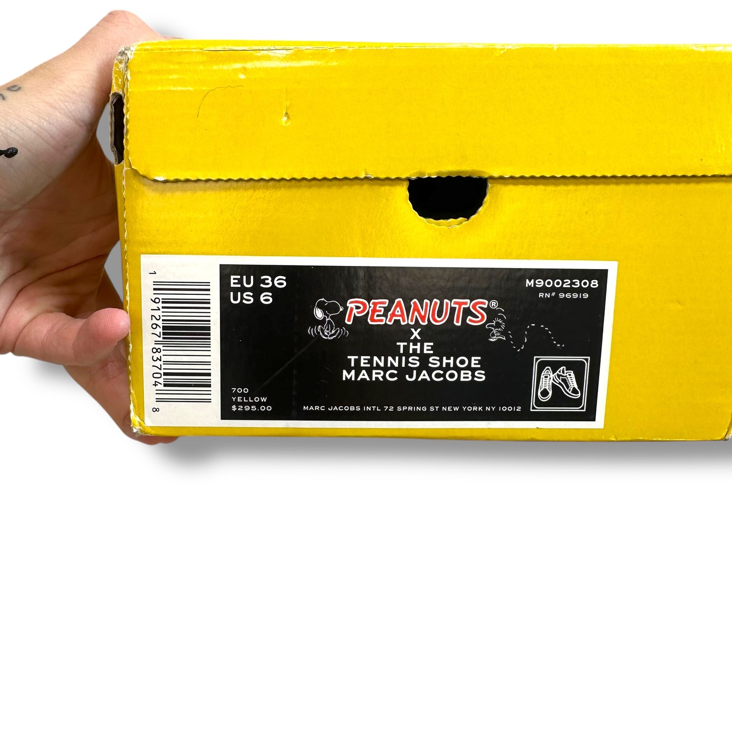 Shoes Luxury Designer By Marc Jacobs In Yellow, Size: 6