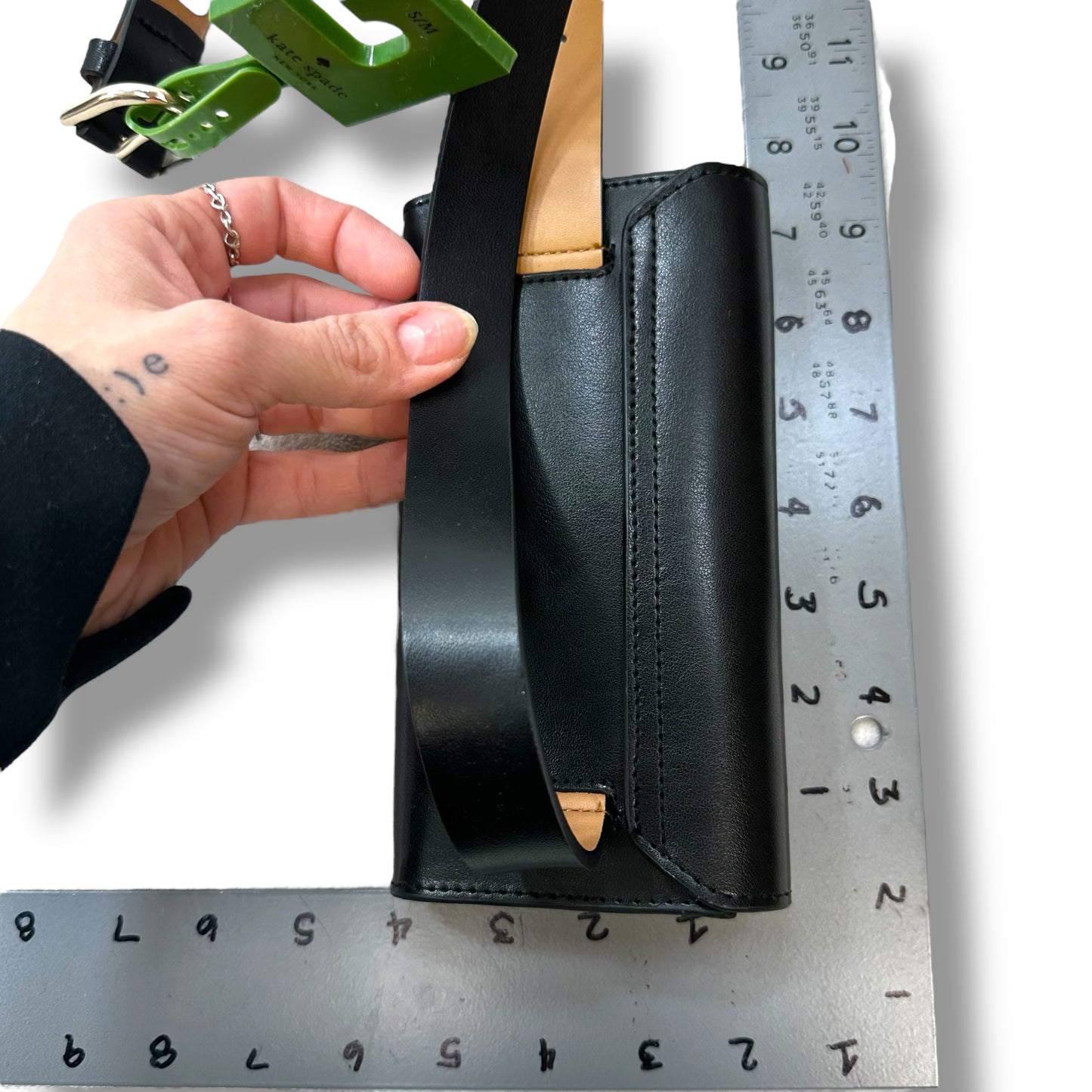 Belt Bag Designer By Kate Spade Size: Small