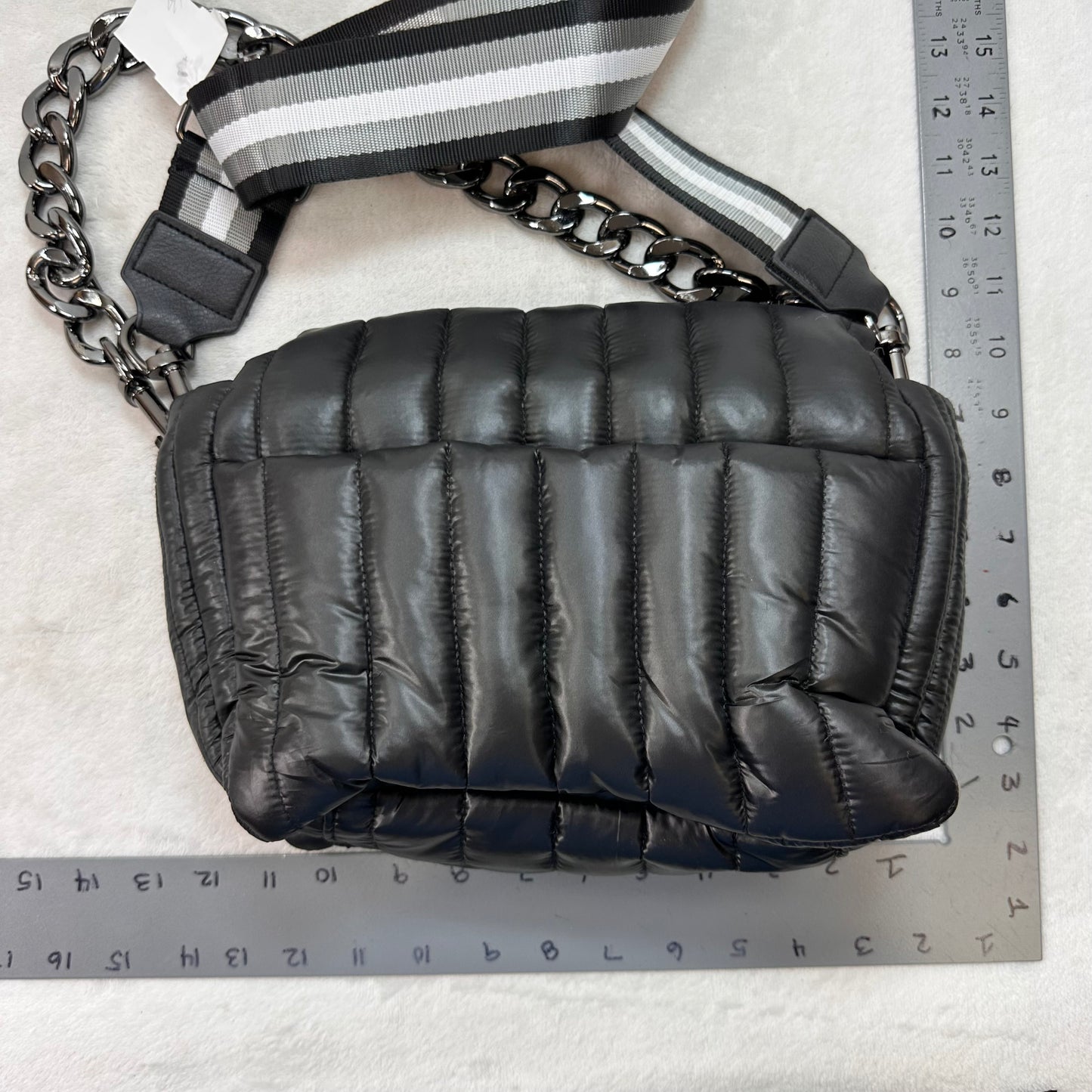 Crossbody By Think Royln, Size: Small