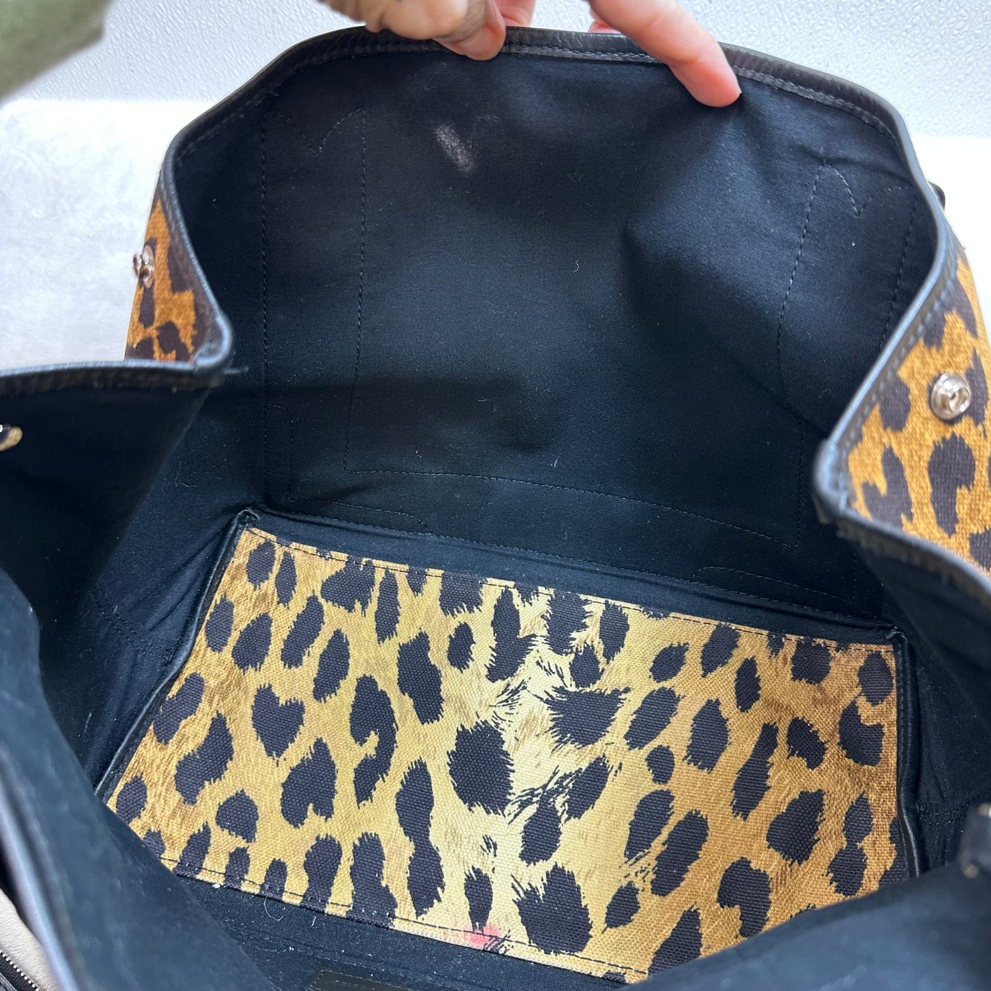 Handbag Luxury Designer By Balenciaga, Size: Small