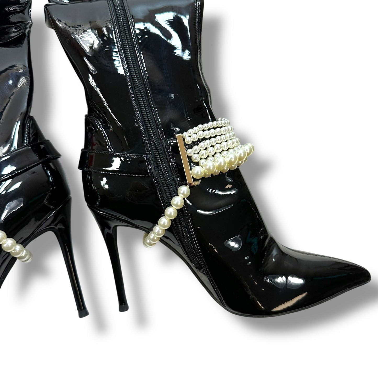 Boots Knee Heels By Jeffrey Campbell In Black, Size: 7.5