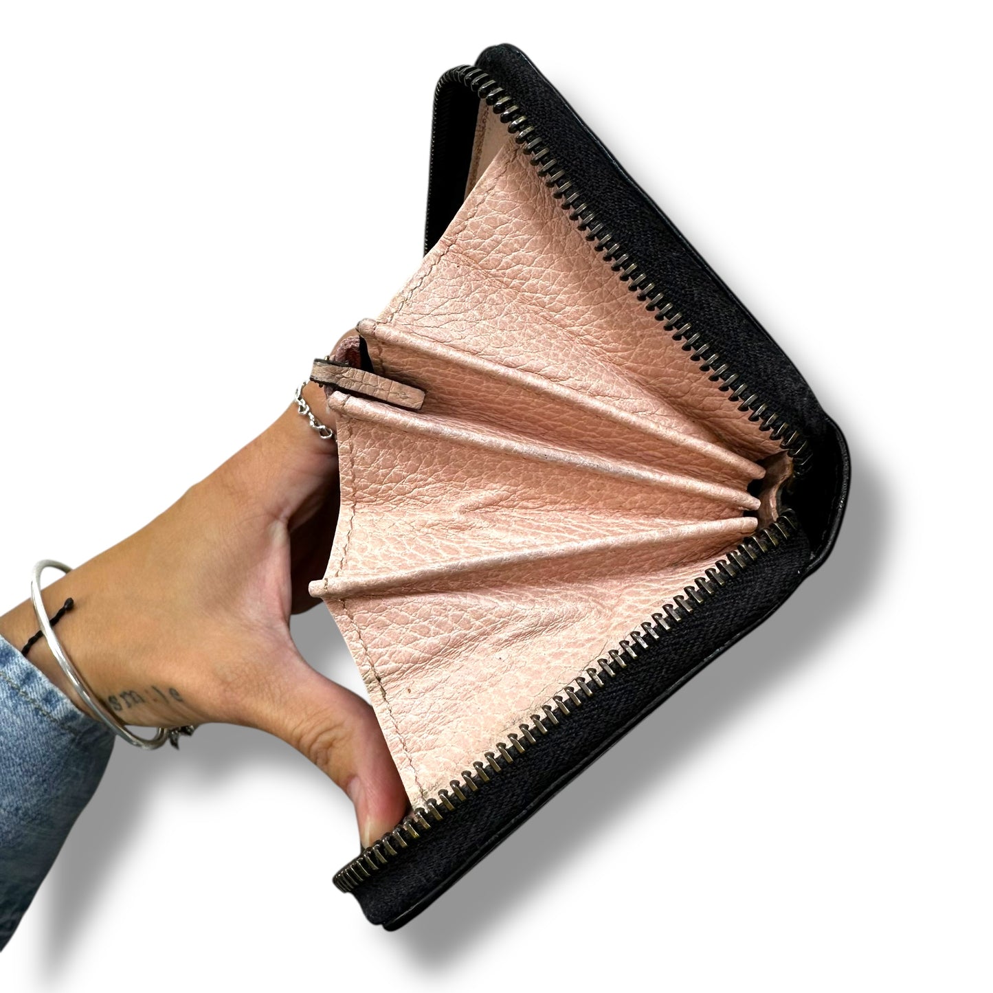 Wallet Luxury Designer By Gucci, Size: Small