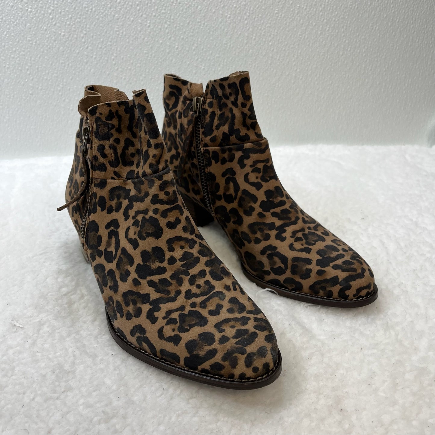 Animal Print Boots Ankle Heels Paul Green, Size 6.5