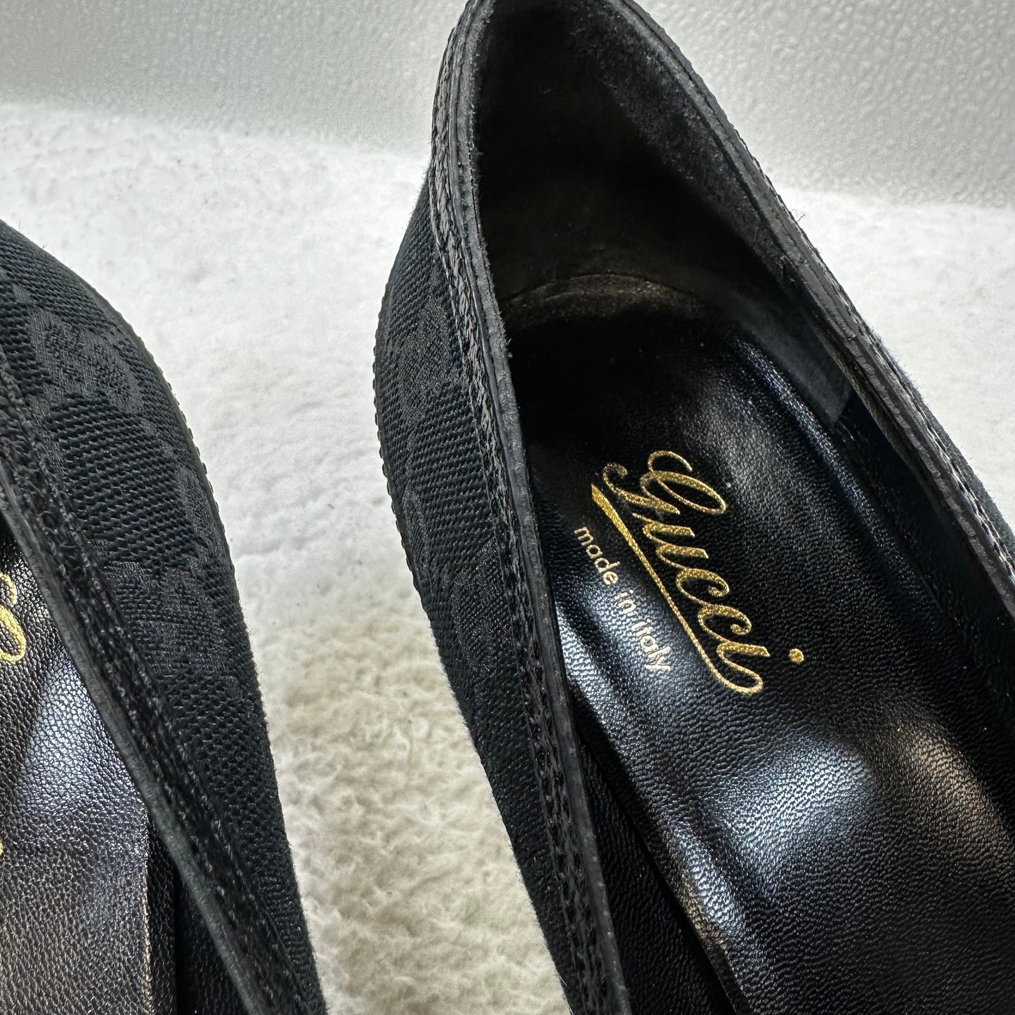 Black Shoes Designer Gucci, Size 8.5